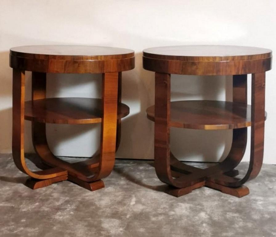 Art Deco Pair of Coffee Tables in Walnut, Austria, 1930 In Good Condition In Prato, Tuscany