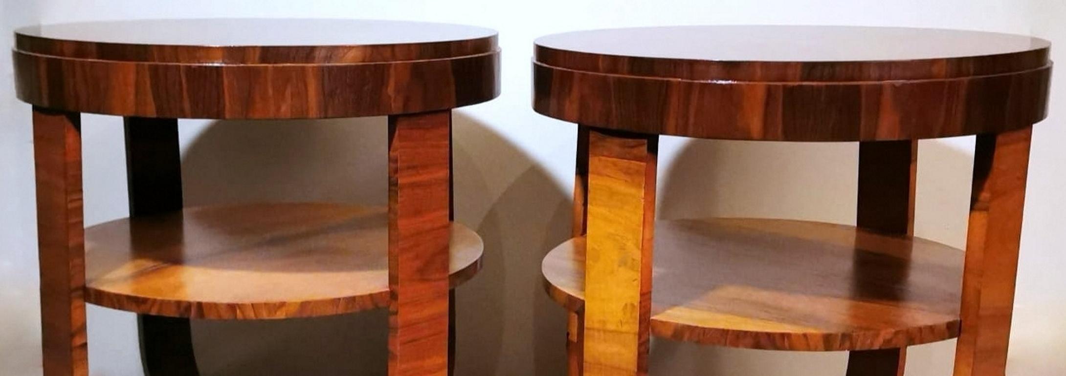 20th Century Art Deco Pair of Coffee Tables in Walnut Austria