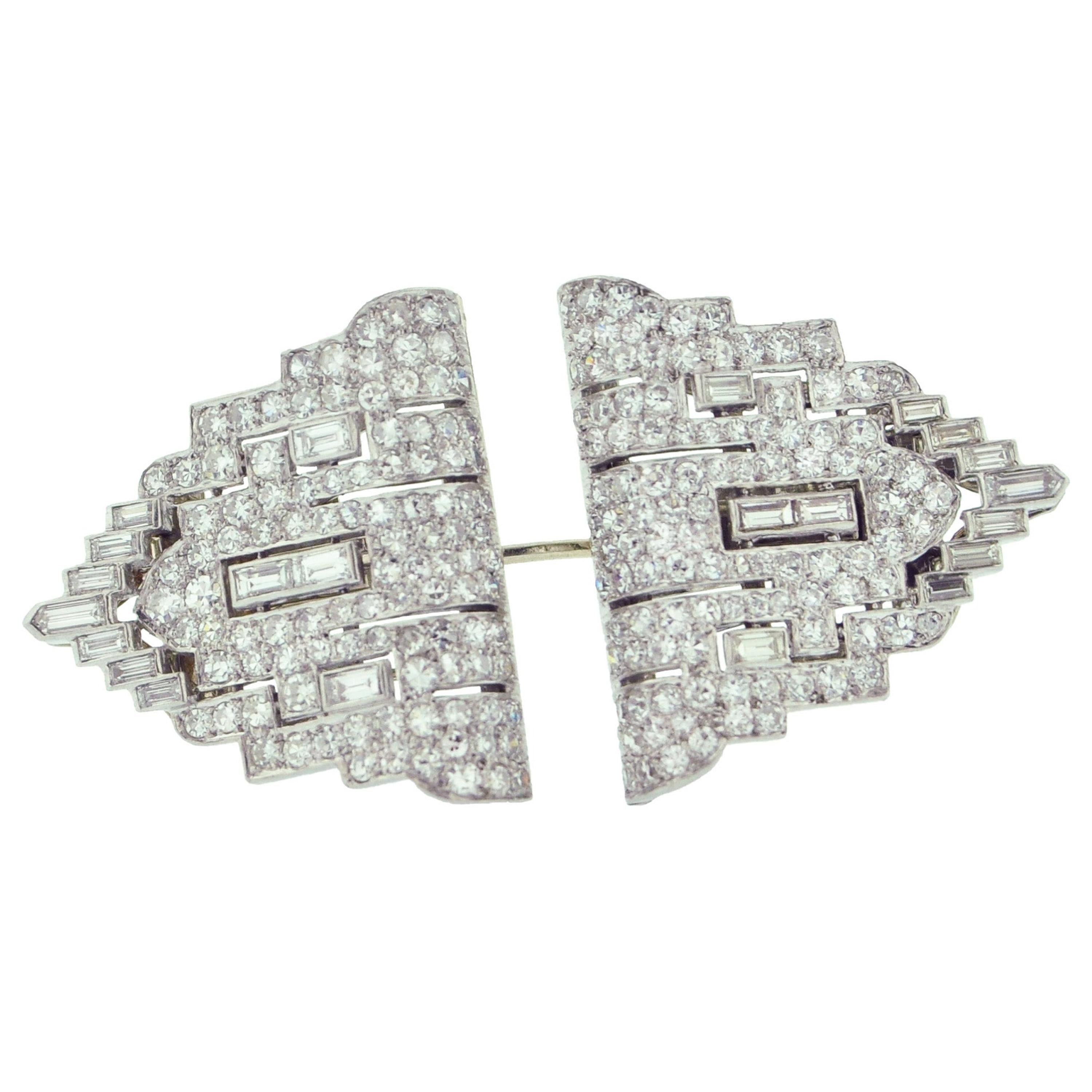 Art Deco Diamond Platinum and White Gold Clips / Brooch For Sale