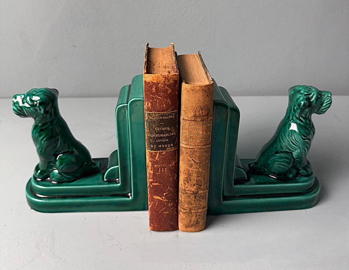Art Deco Paar französische keramische Buchstützen im Saint Clément Stil im Angebot 5