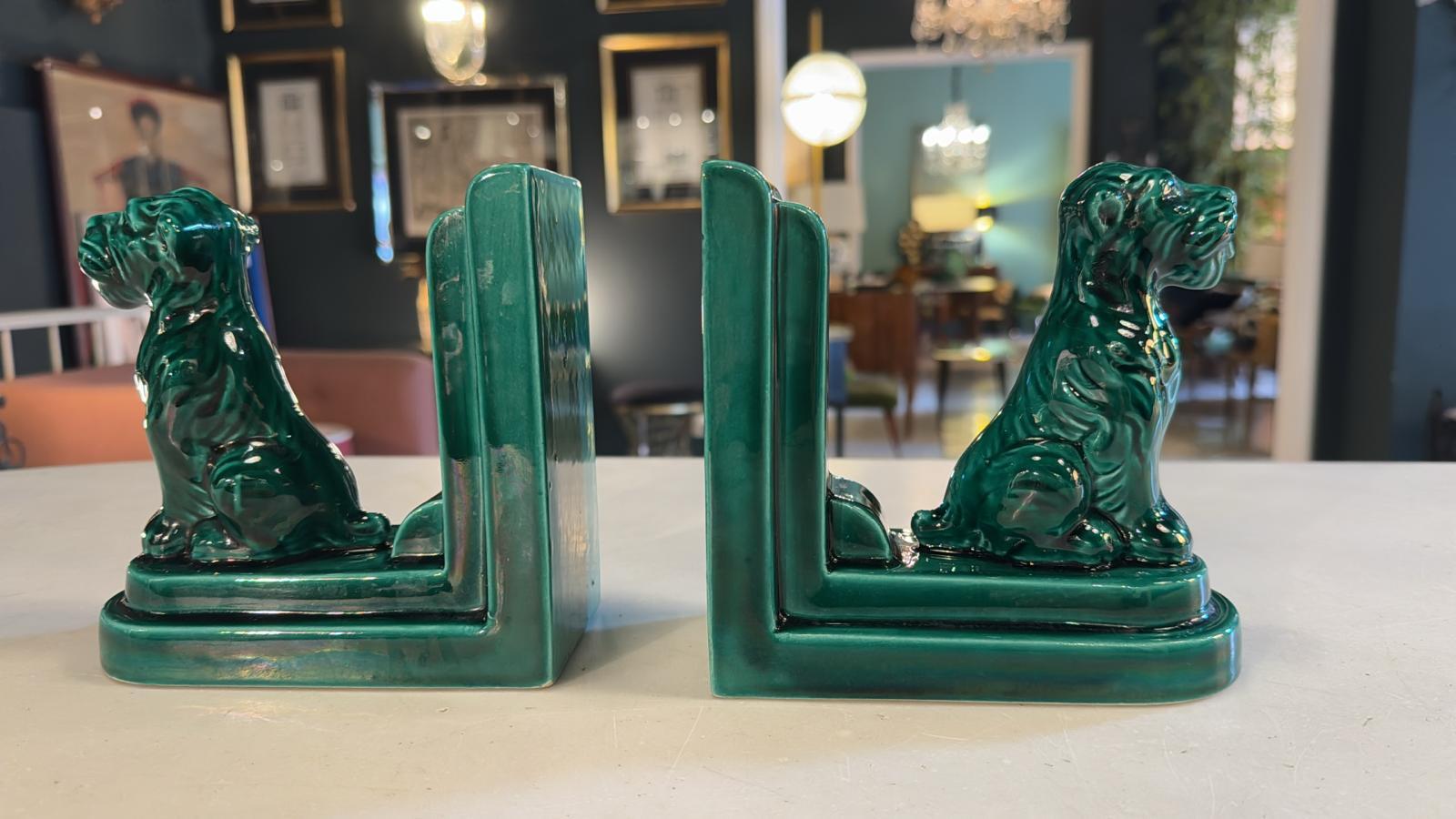 Art Deco Paar französische keramische Buchstützen im Saint Clément Stil im Angebot 10