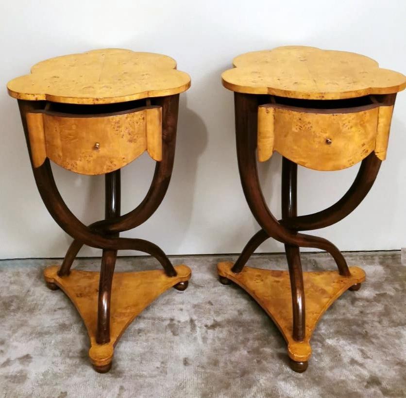 Maple Art Deco Pair of Italian Briar and Walnut Bedside Tables