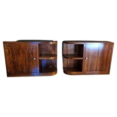 Vintage Art Deco Pair of Italian Nightstands in Walnut Burl