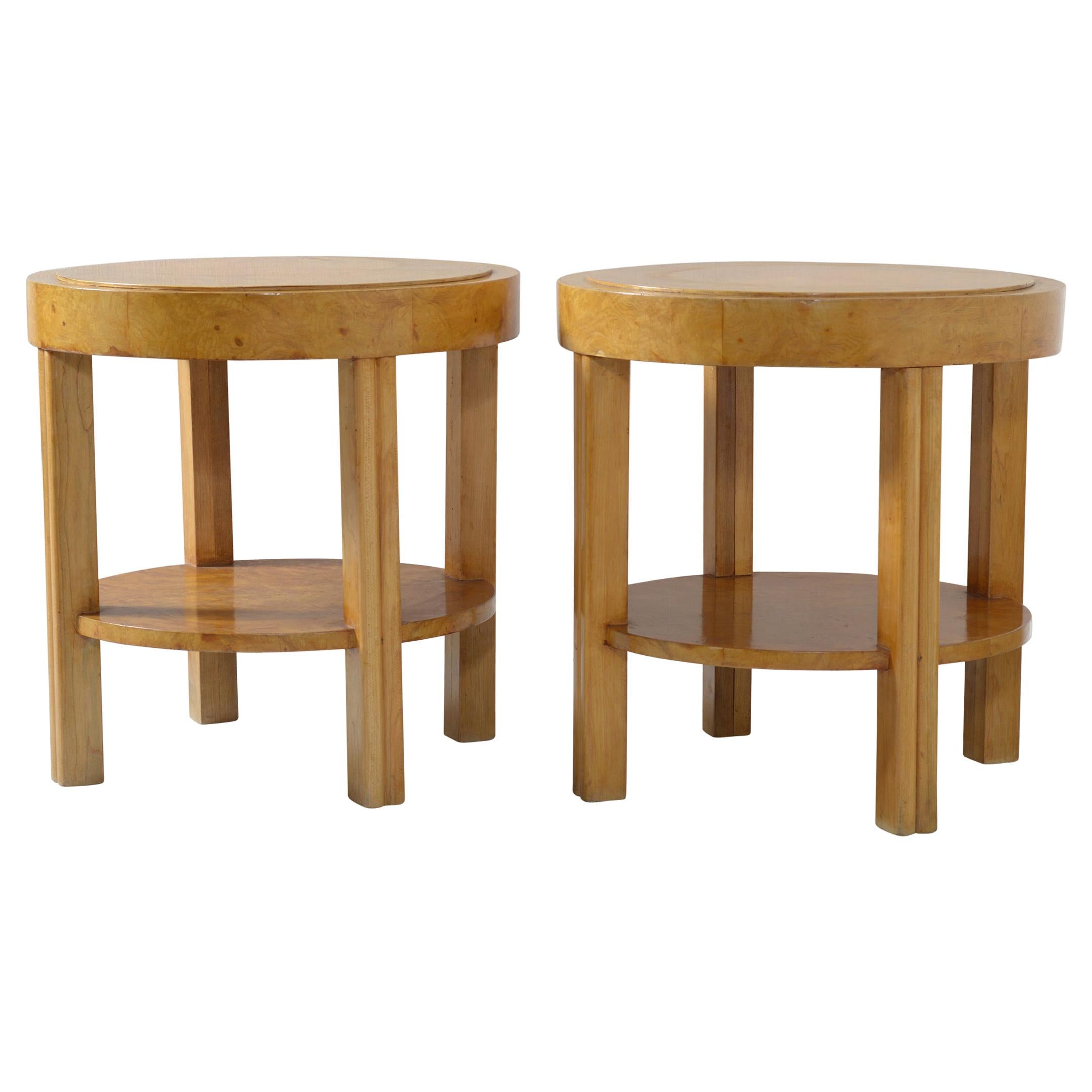 Art Déco Paire de tables d
appoint rondes italiennes en bois précieux Double étagères