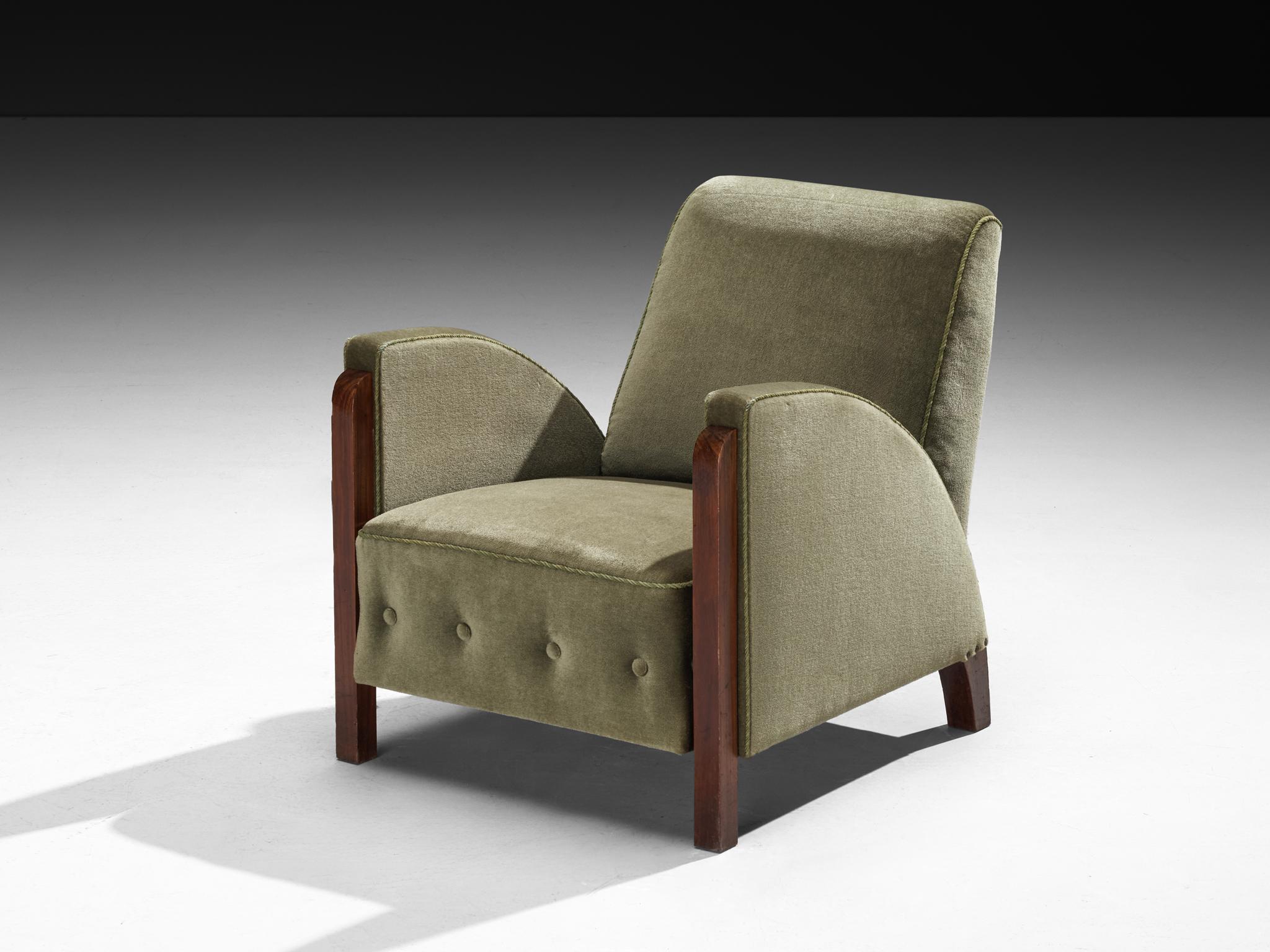Pareja de sillones Art Déco de terciopelo verde oliva en venta 2