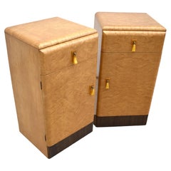 Art Deco Pair of Matching Bedside Cabinets in Blonde Maple, circa 1930s