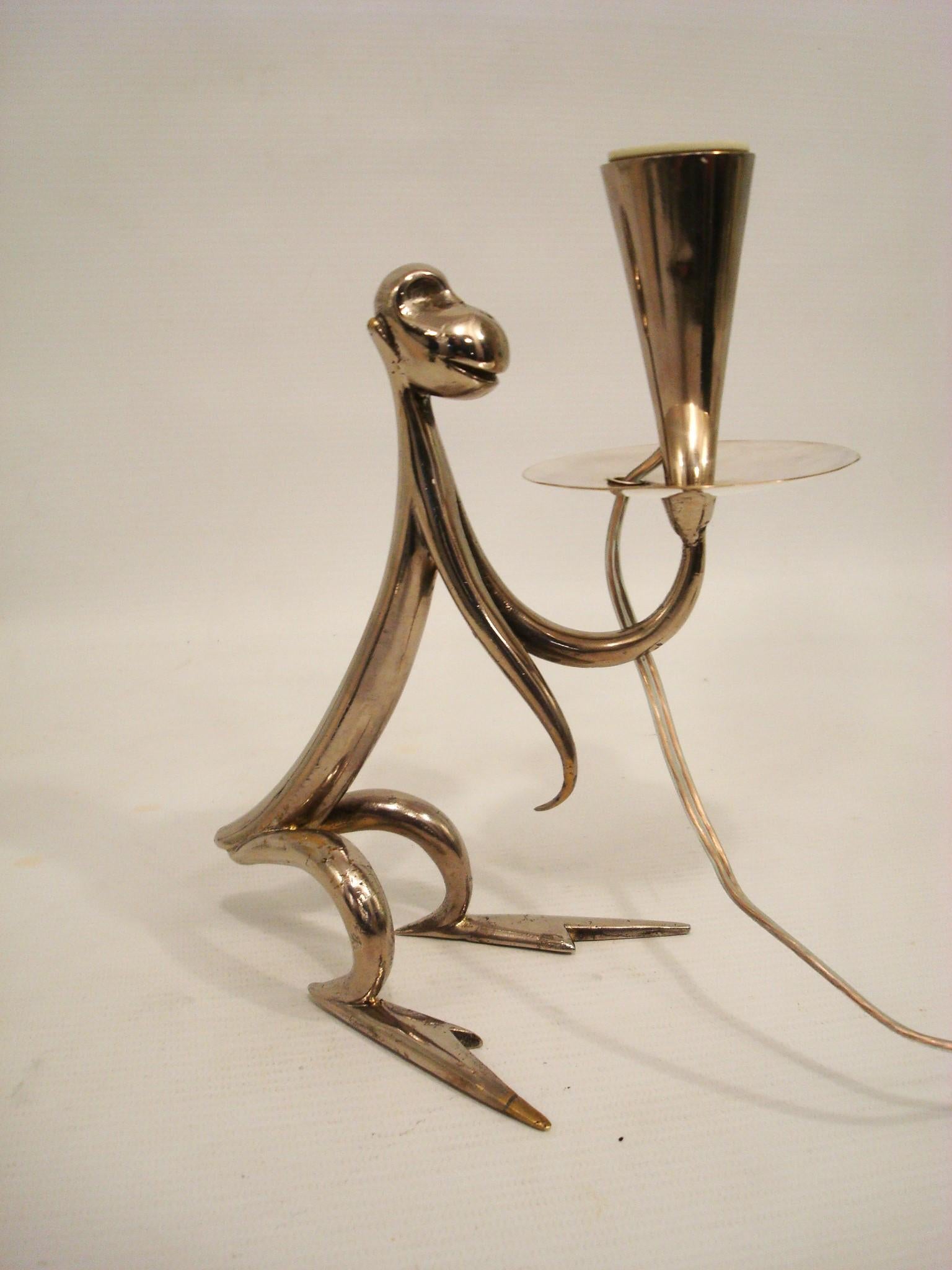Pareja de lámparas de sobremesa Art Decó con escultura de mono de Hagenauer, Austria  1920's siglo XX en venta