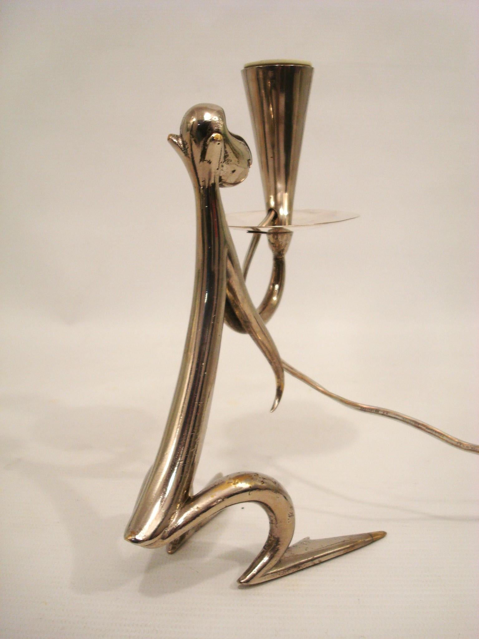 Pareja de lámparas de sobremesa Art Decó con escultura de mono de Hagenauer, Austria  1920's en venta 2