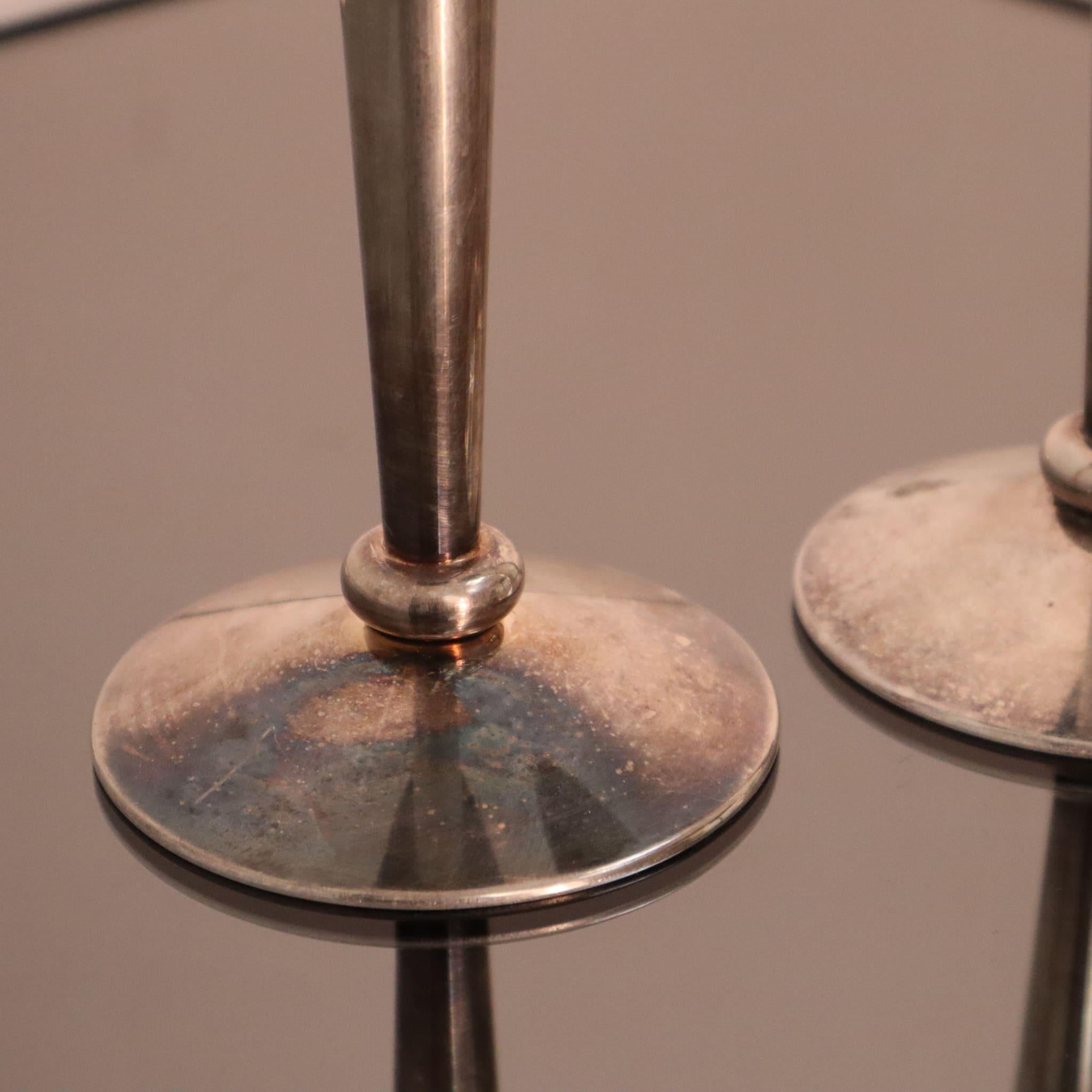 Metà XX secolo Coppia di portacandele in ottone nichelato Art Déco, Italia, anni '30 in vendita