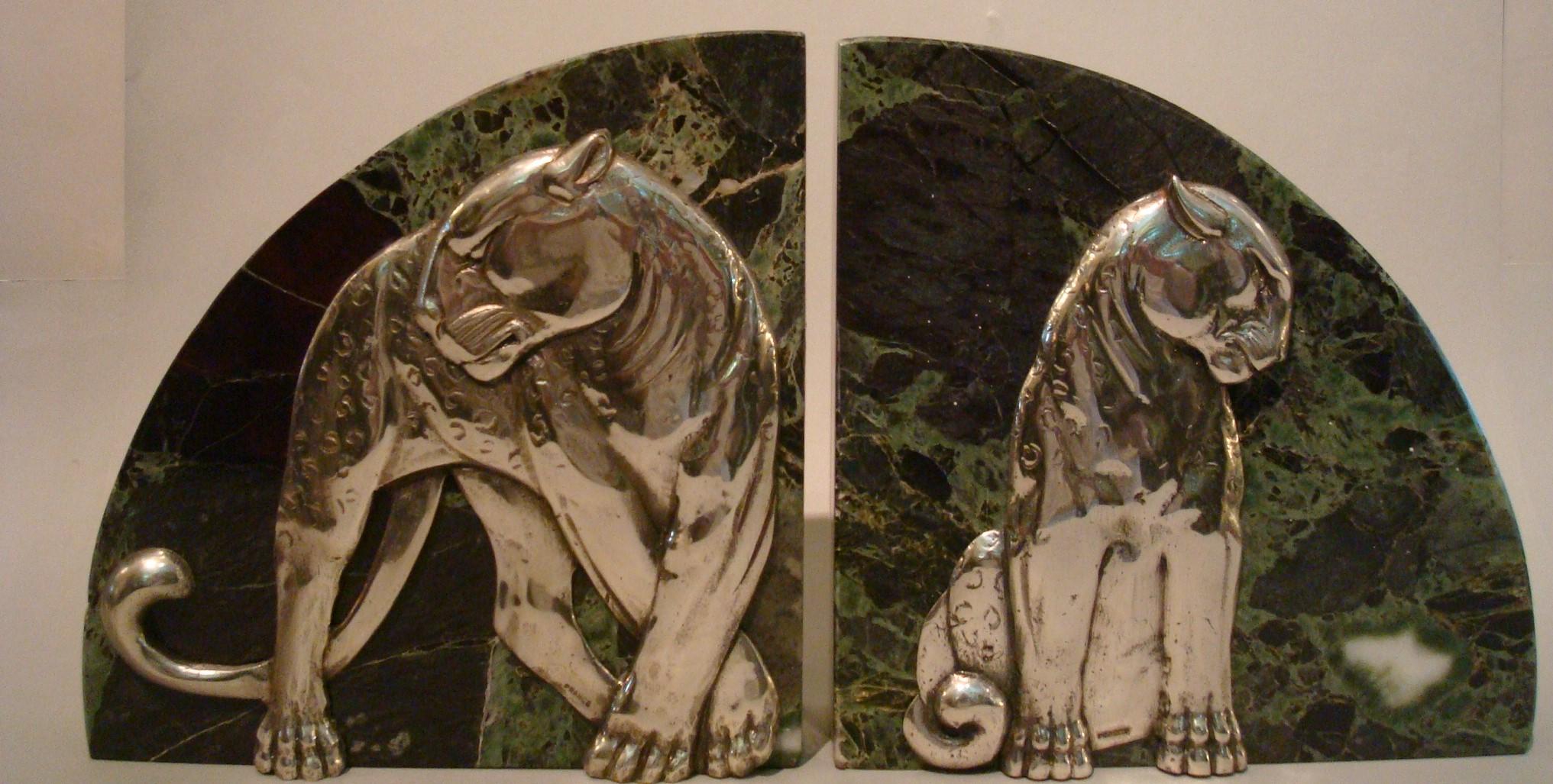 Art Deco Pair of Panther Bookends, Silvered Bronze and Marble - France, 1920s 3