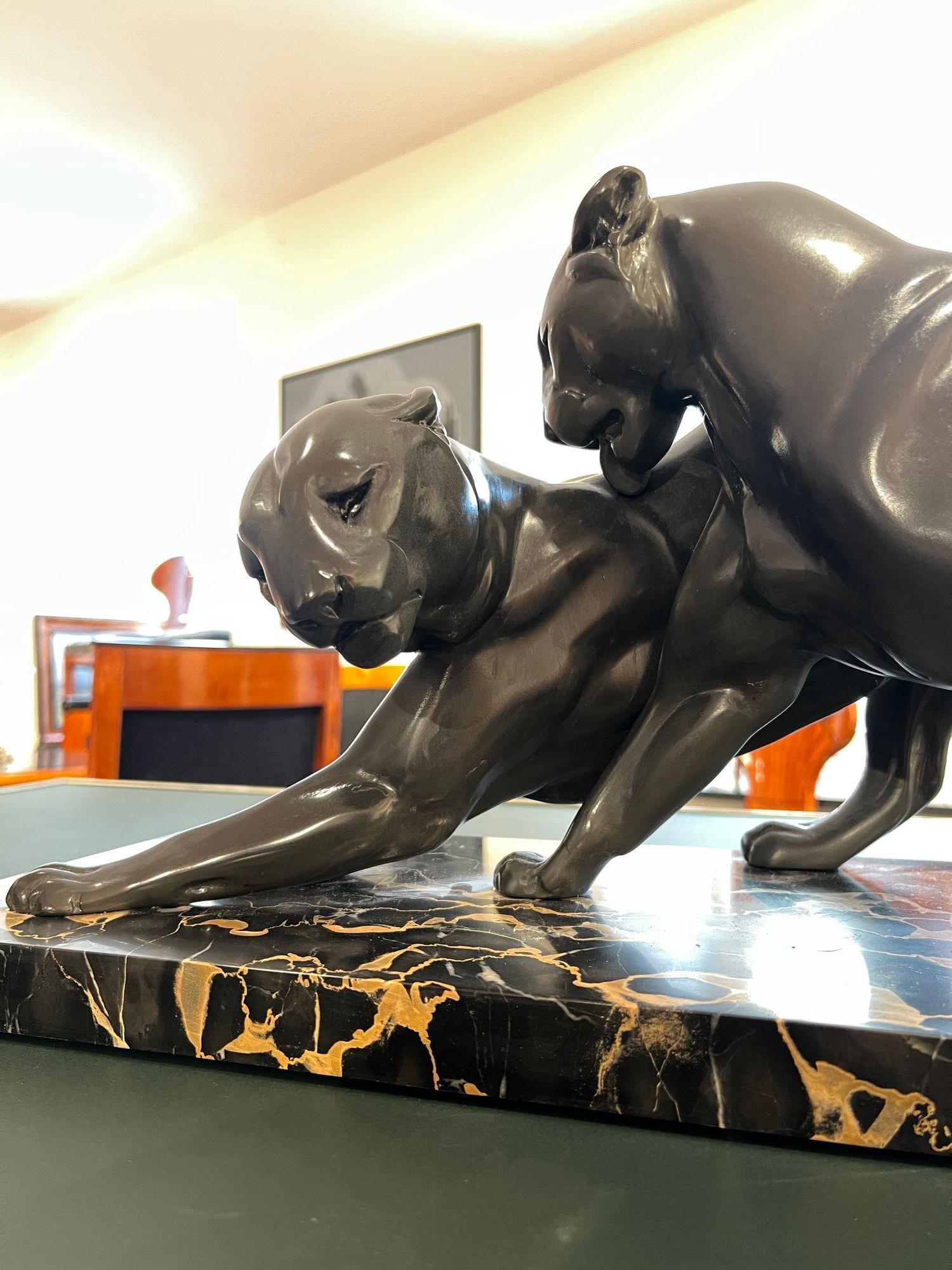Art Deco Pair of Panthers, Signed Plagnet, Spelter, Marble, France circa 1930 For Sale 6
