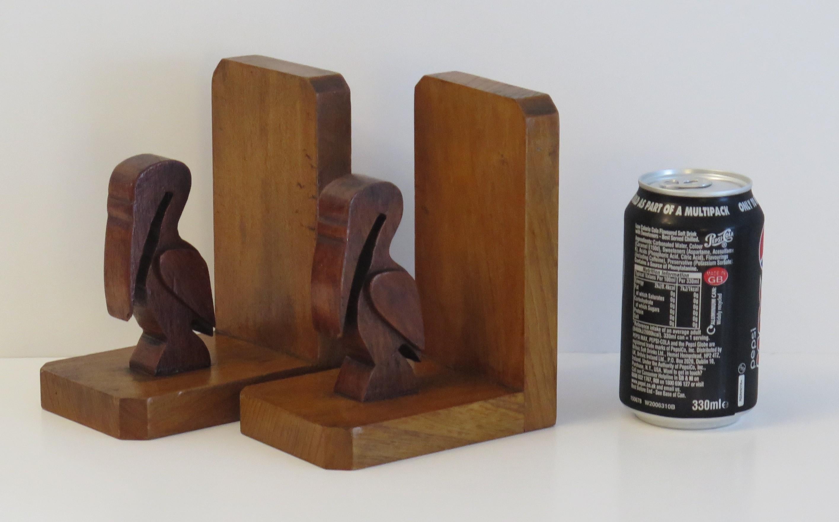 Art Deco Pair of Pelican Figure Bookends in Hand Carved Woods, circa 1930 For Sale 6
