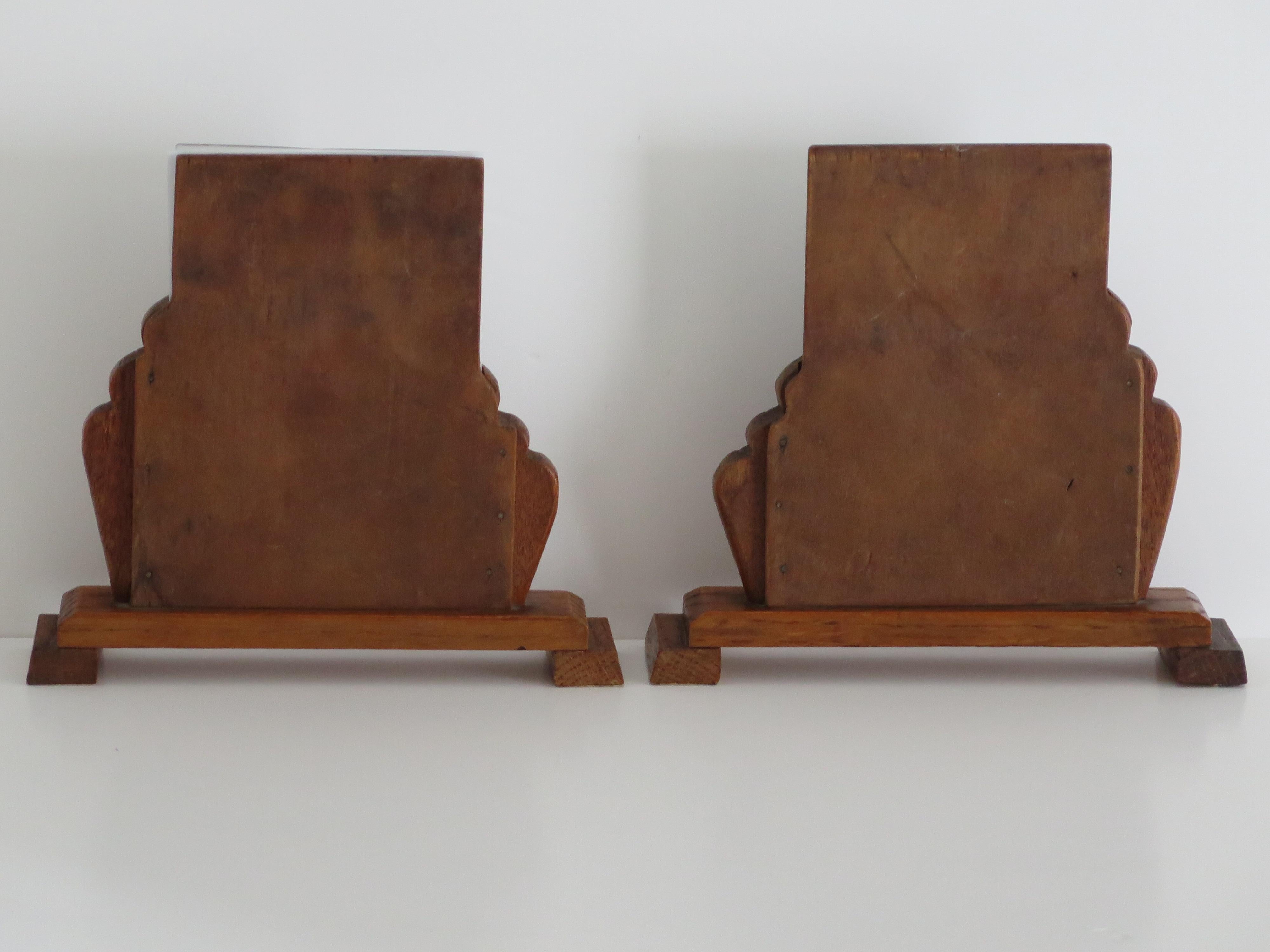 Art Deco PAIR of Period Photo Frames Handmade in Oak with Fan Sides, circa 1930 For Sale 7