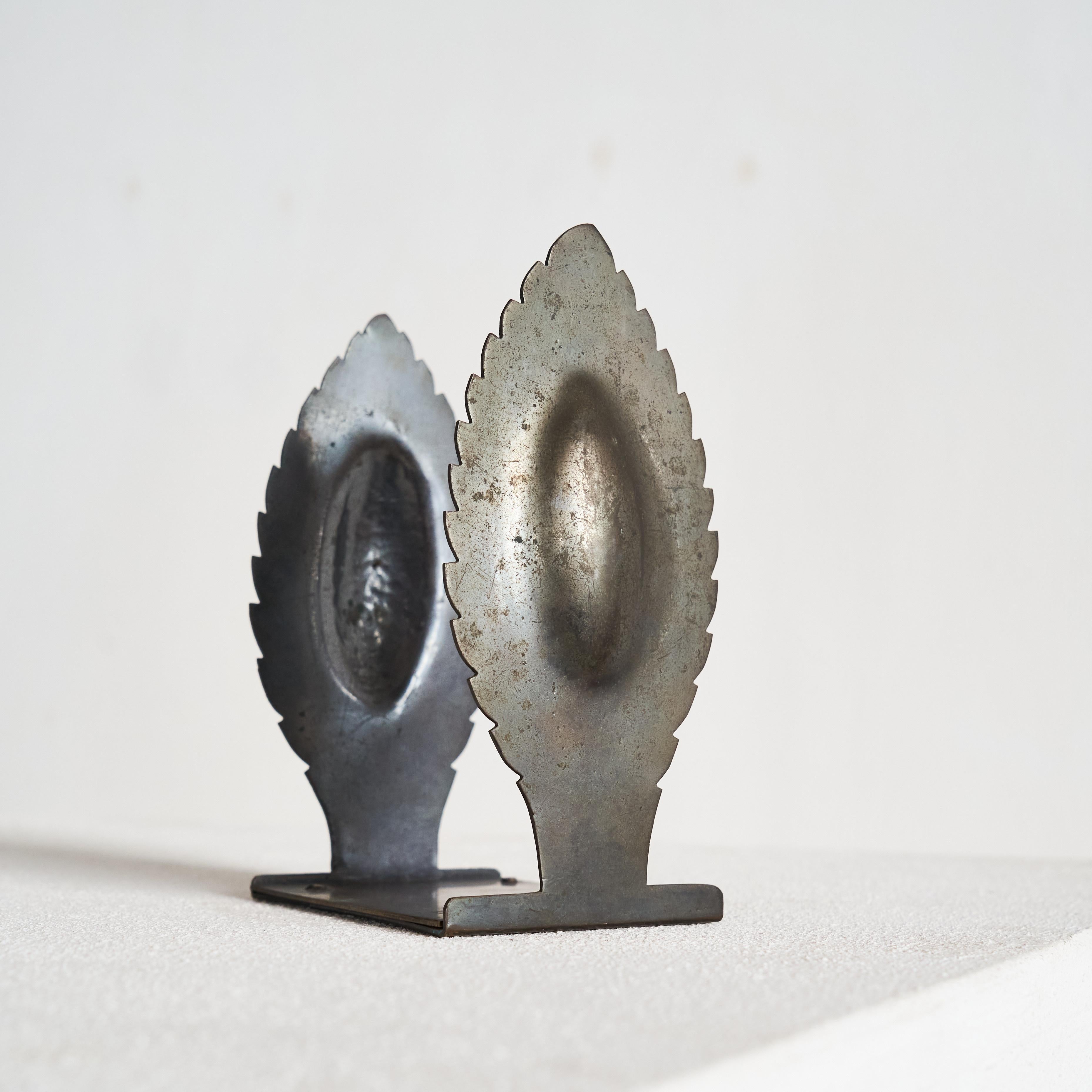 Art Deco Pair of Sculptural Bookends 1930s In Good Condition For Sale In Meer, VAN