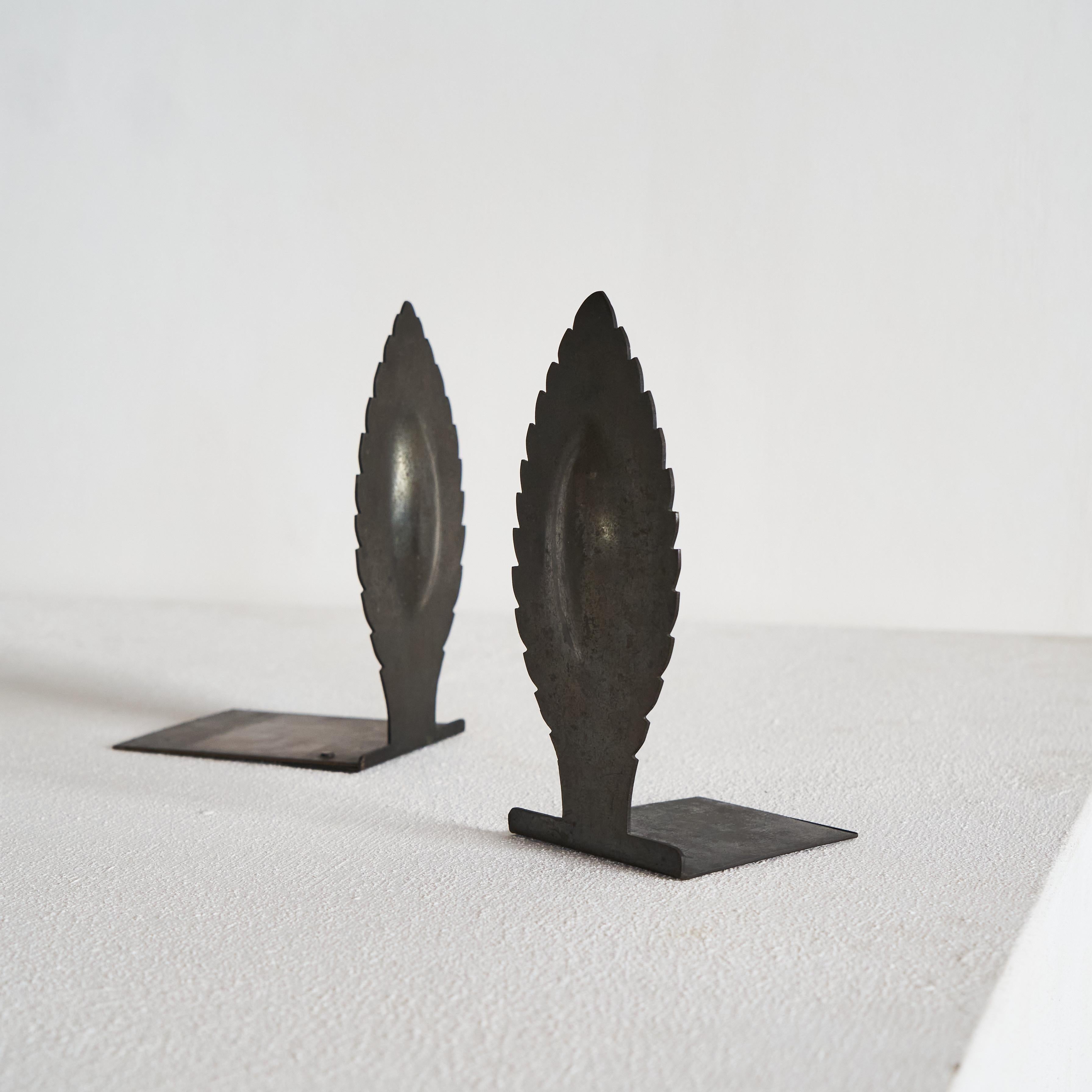 Art Deco Pair of Sculptural Bookends 1930s For Sale 2