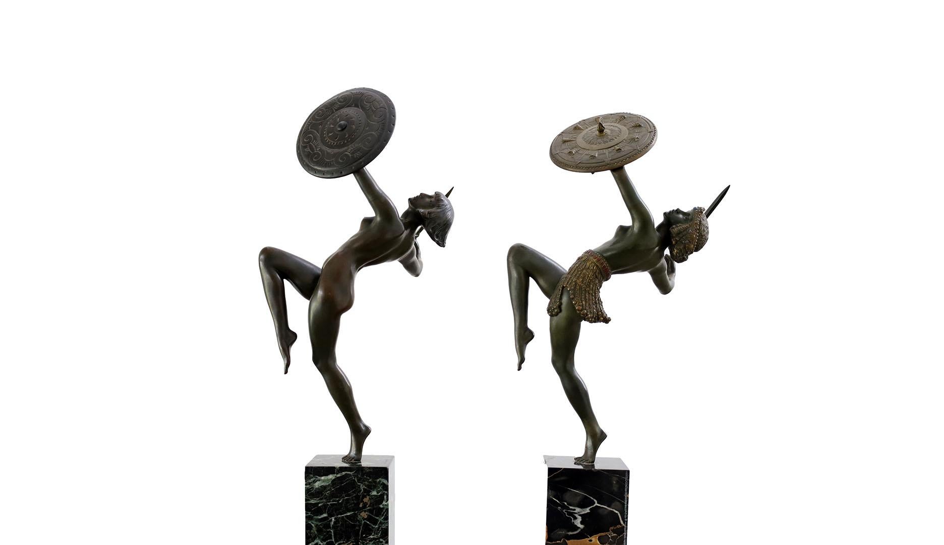 Art Decó Pareja de esculturas del artista francés Pierre Le Faguays, Francia 1930 en venta 11