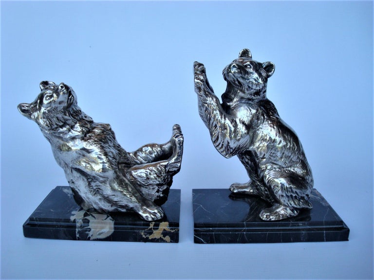 Art Deco Pair of Silvered Metal Playing Bears Bookends, France, 1920's For Sale 1