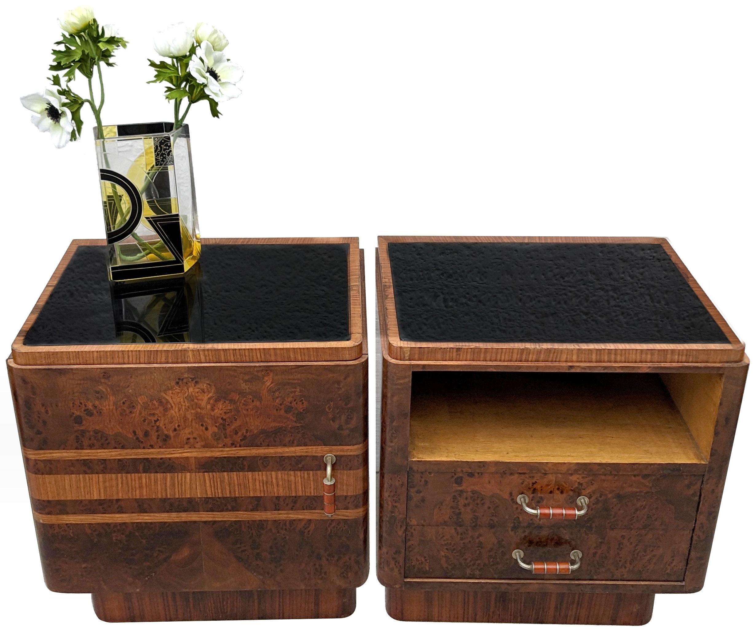 Art Deco Pair of Stylish 'His & Hers'  Bedside Table Nightstands, Italian, c1930 For Sale 1