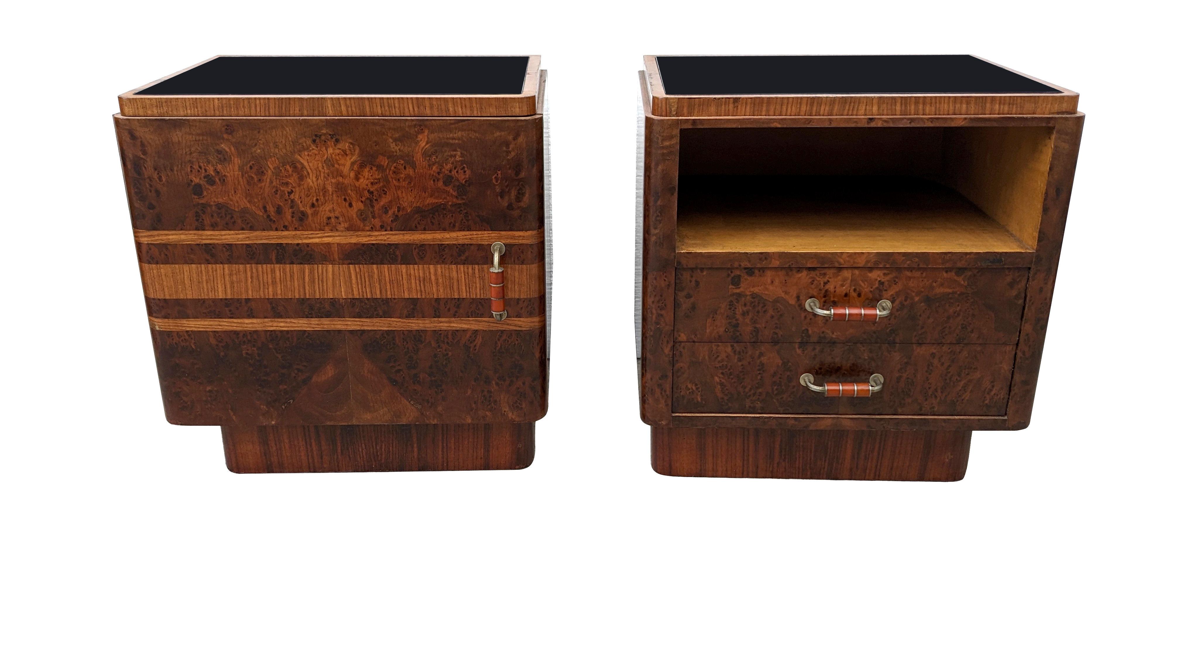 Art Deco Pair of Stylish 'His & Hers'  Bedside Table Nightstands, Italian, c1930 For Sale 3
