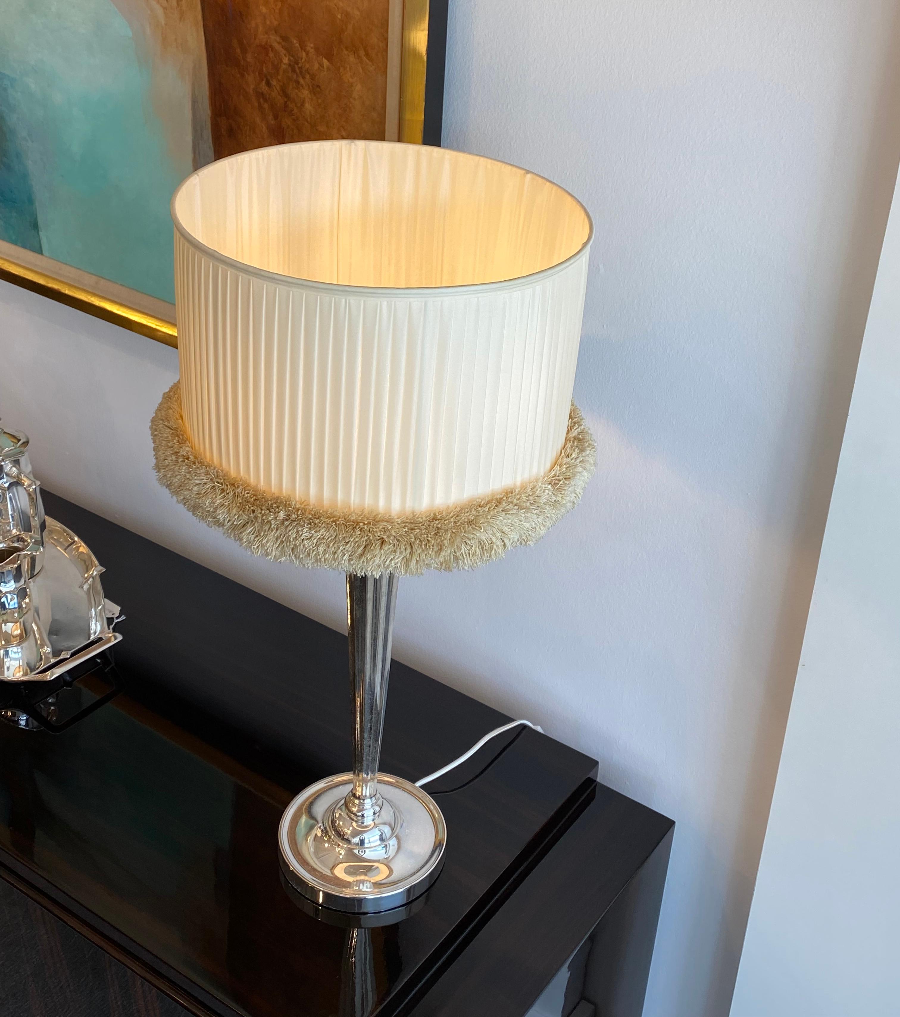 Art Deco Pair of Table Lamps in the style of Ruhlmann For Sale 3