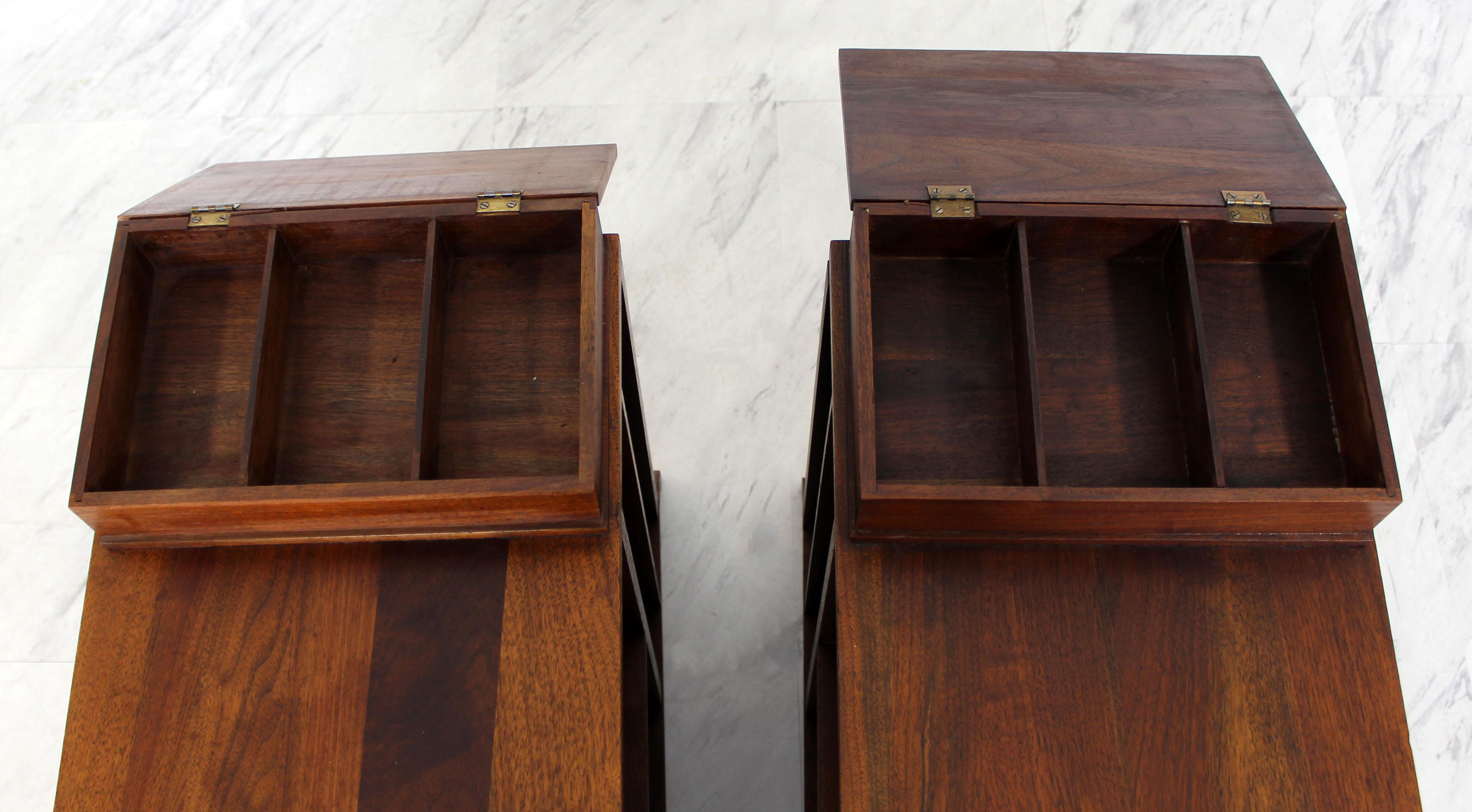 Art Deco Pair of Tiered Walnut Side End Tables Shelves Desky Rohde Frankl Era 6