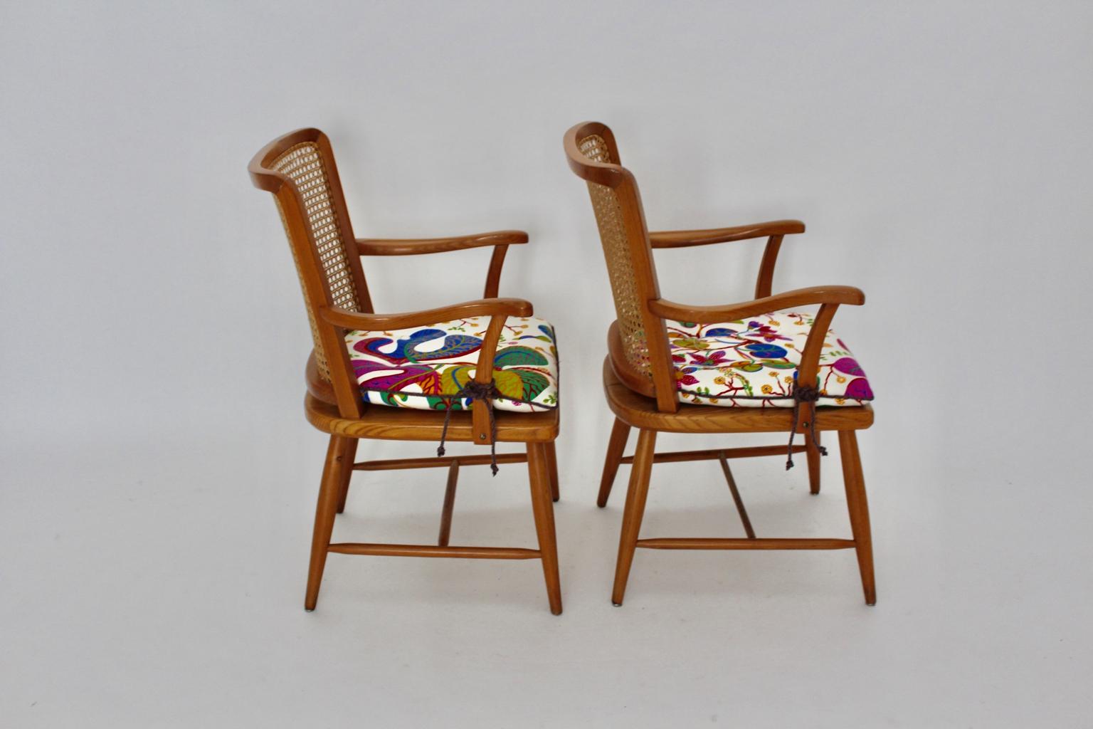 Zwei Wiener Mesh-Sessel aus Eschenholz im Art-déco-Stil Josef Frank Wien, um 1928 im Zustand „Gut“ im Angebot in Vienna, AT