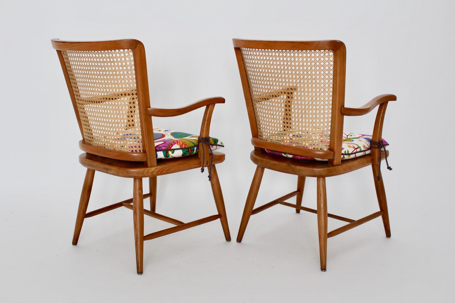 Zwei Wiener Mesh-Sessel aus Eschenholz im Art-déco-Stil Josef Frank Wien, um 1928 (Asche) im Angebot