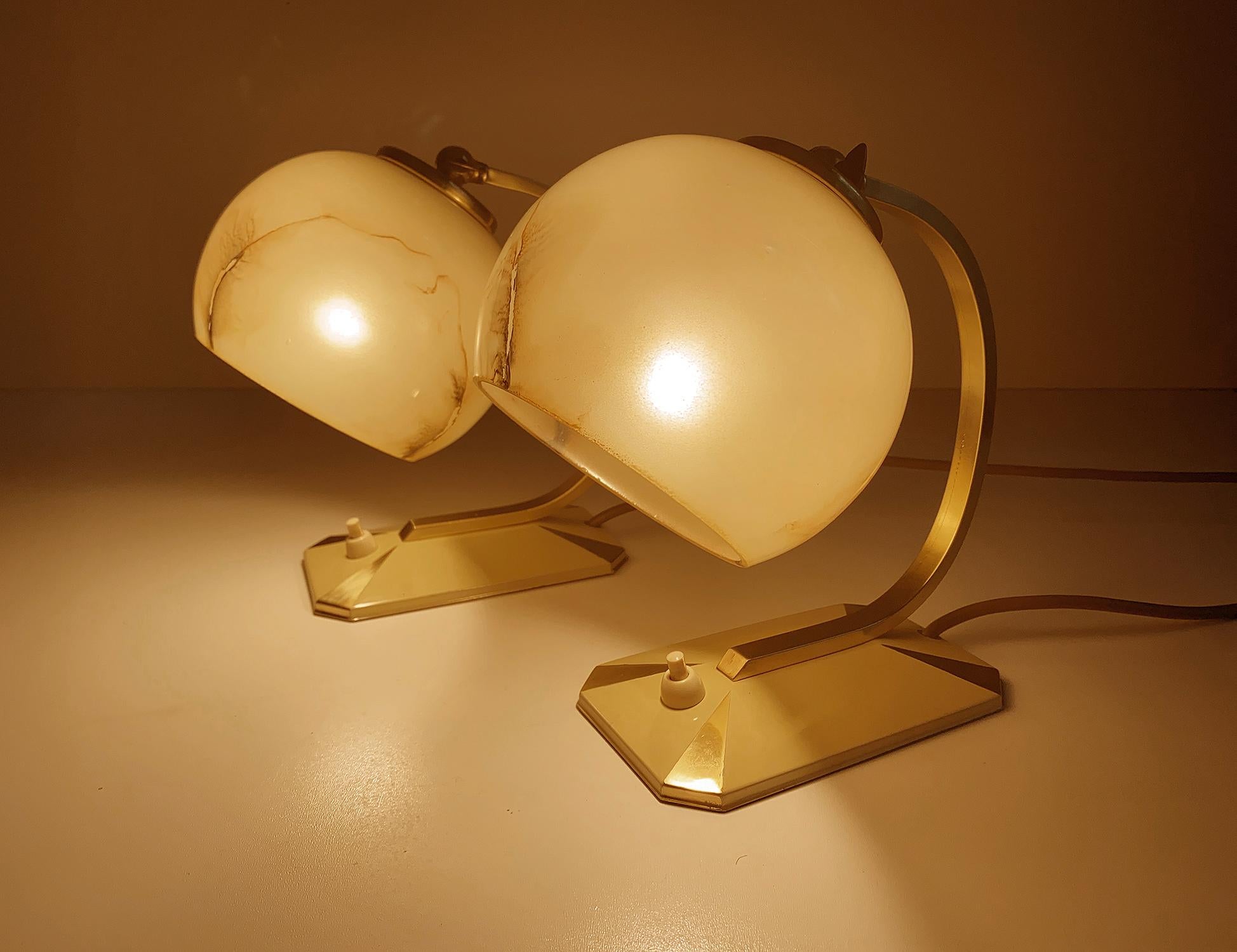 Pair of 1930s Art Deco Bauhaus Table Lamps Lights, Opaline Marble Glass Brass In Fair Condition For Sale In Bremen, DE