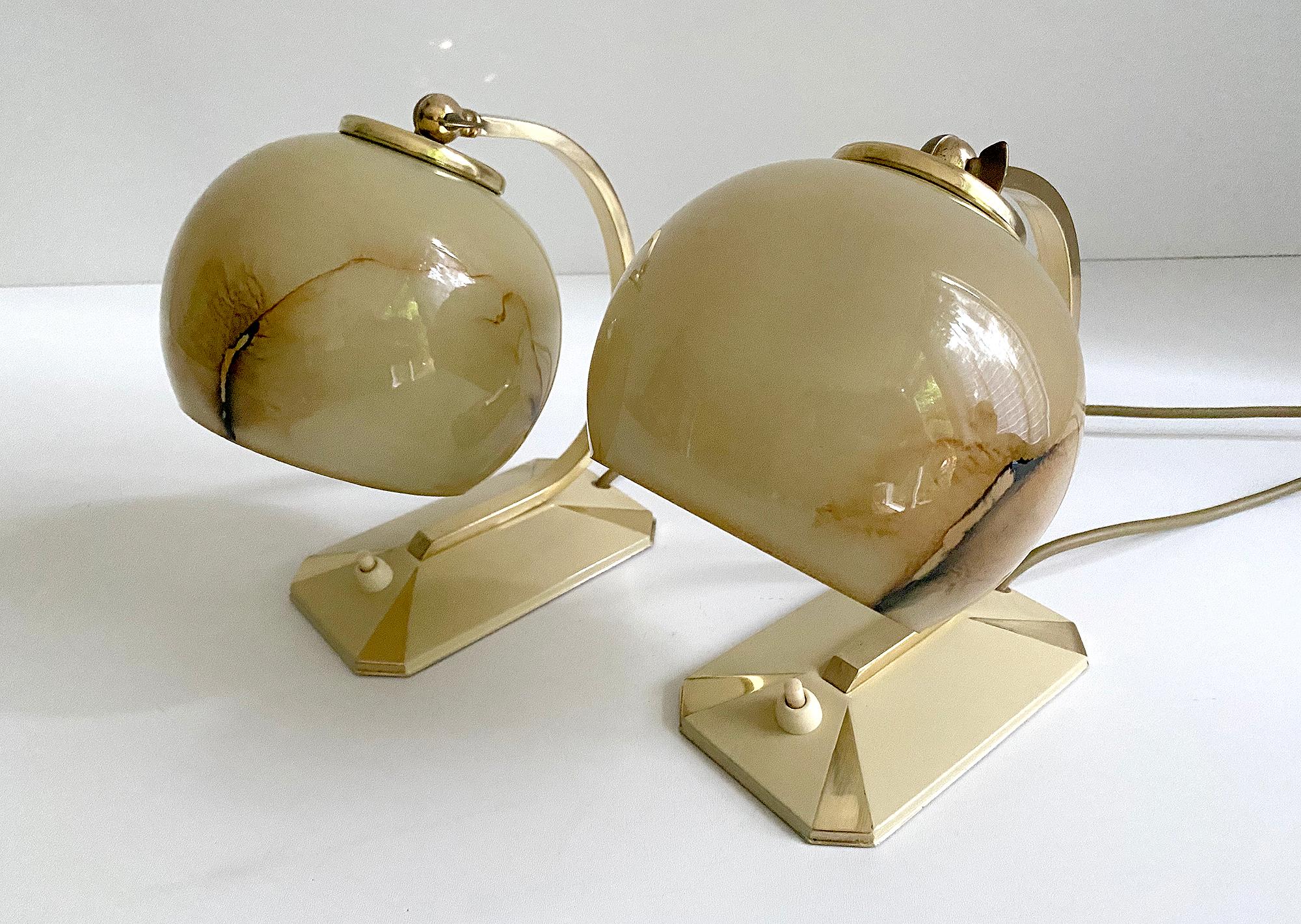 Mid-20th Century Pair of 1930s Art Deco Bauhaus Table Lamps Lights, Opaline Marble Glass Brass For Sale