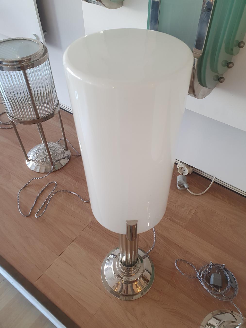 Pair of Art Deco lamp with nickel finish and vintage glass. In New Condition For Sale In Rebais, FR