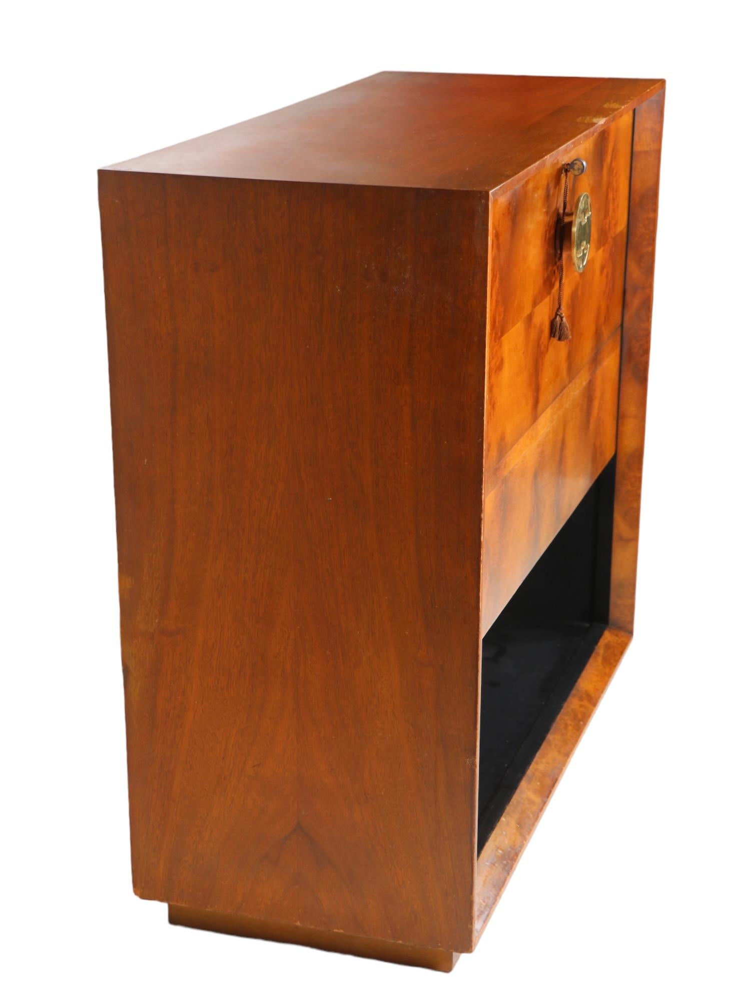 Art Deco Palladio Fall Front Desk by Gilbert Rohde for Herman Miller c. 1940’s For Sale 6