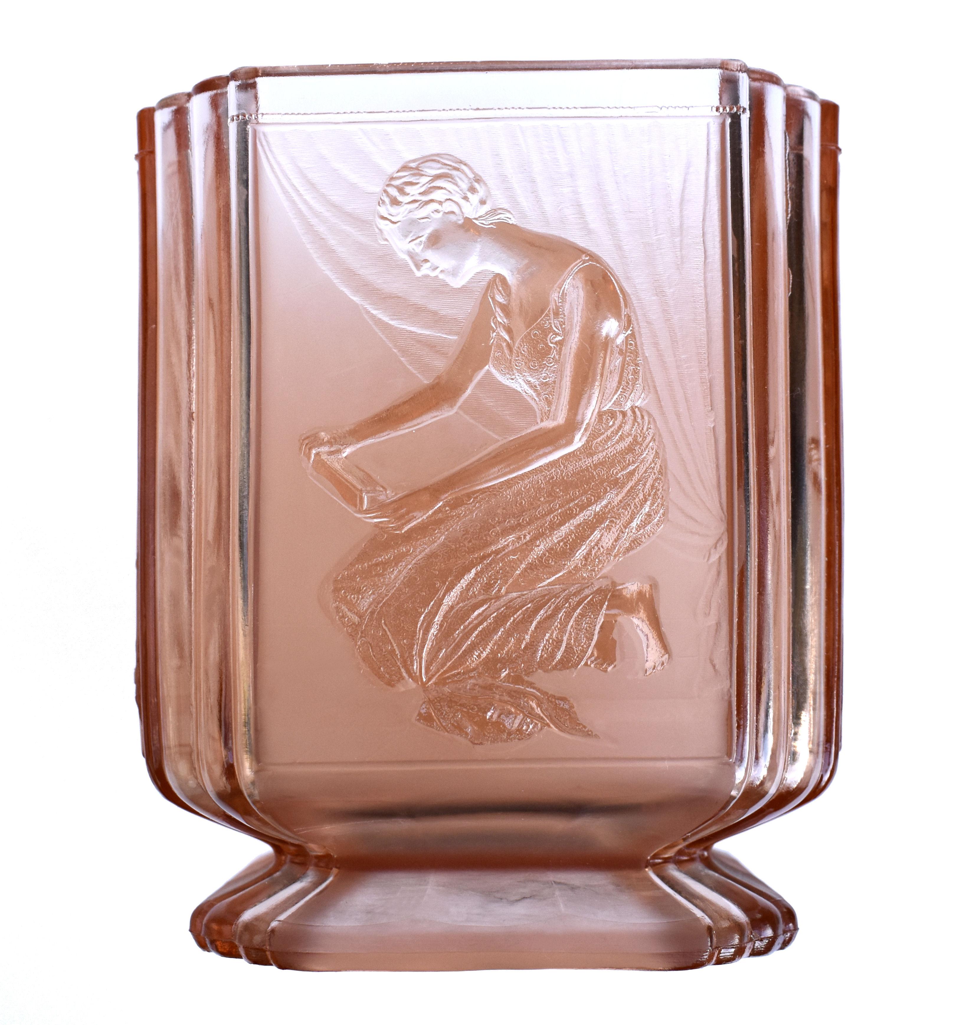A beautiful peach coloured Art Deco biscuit jar often found being offered as a vase without its lid and nobody can deny that as such they are very decorative items, however here is an example in its entirety as intended as the ‘Pandora’s Box’ lidded