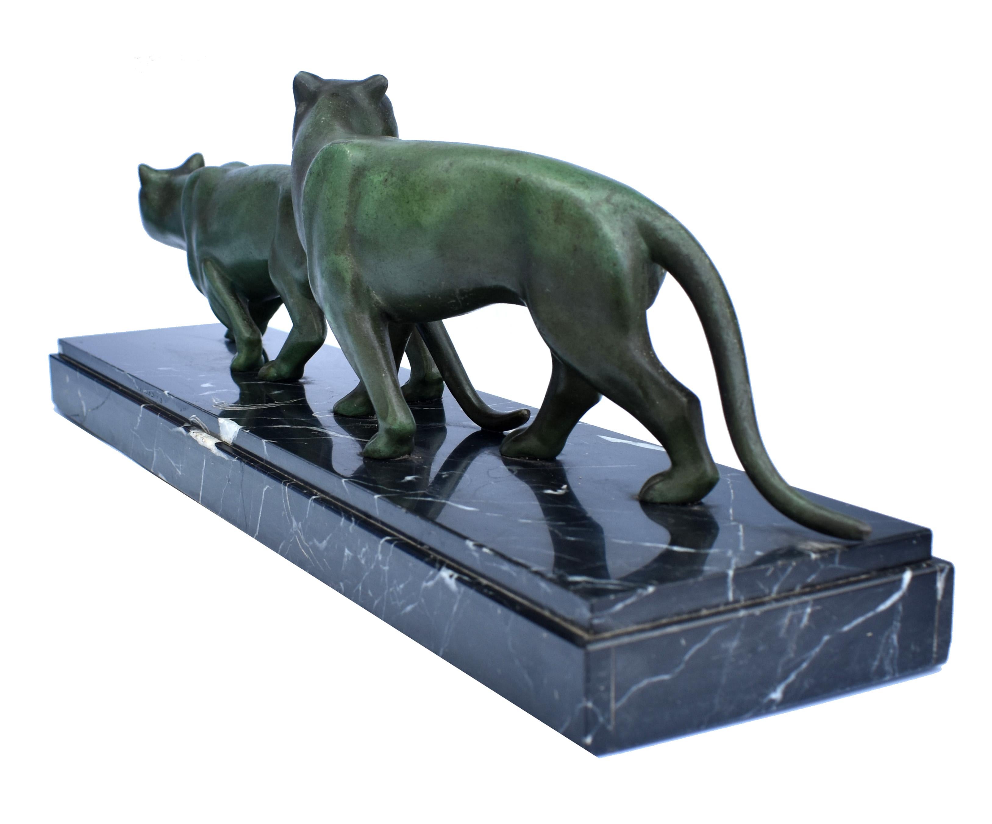 Art Deco Panther Figures on a Solid Marble Base, 1930s In Good Condition In Devon, England