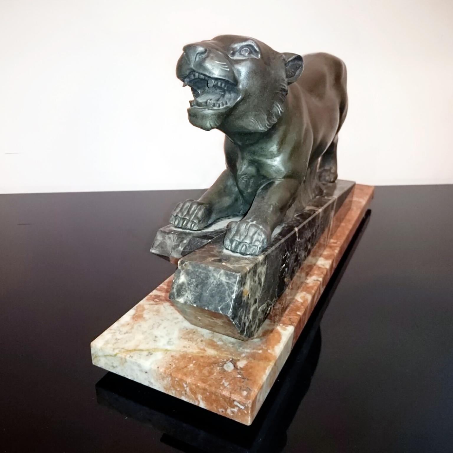 Panther im Art déco-Stil, Frankreich, um 1930 im Zustand „Gut“ im Angebot in Bochum, NRW