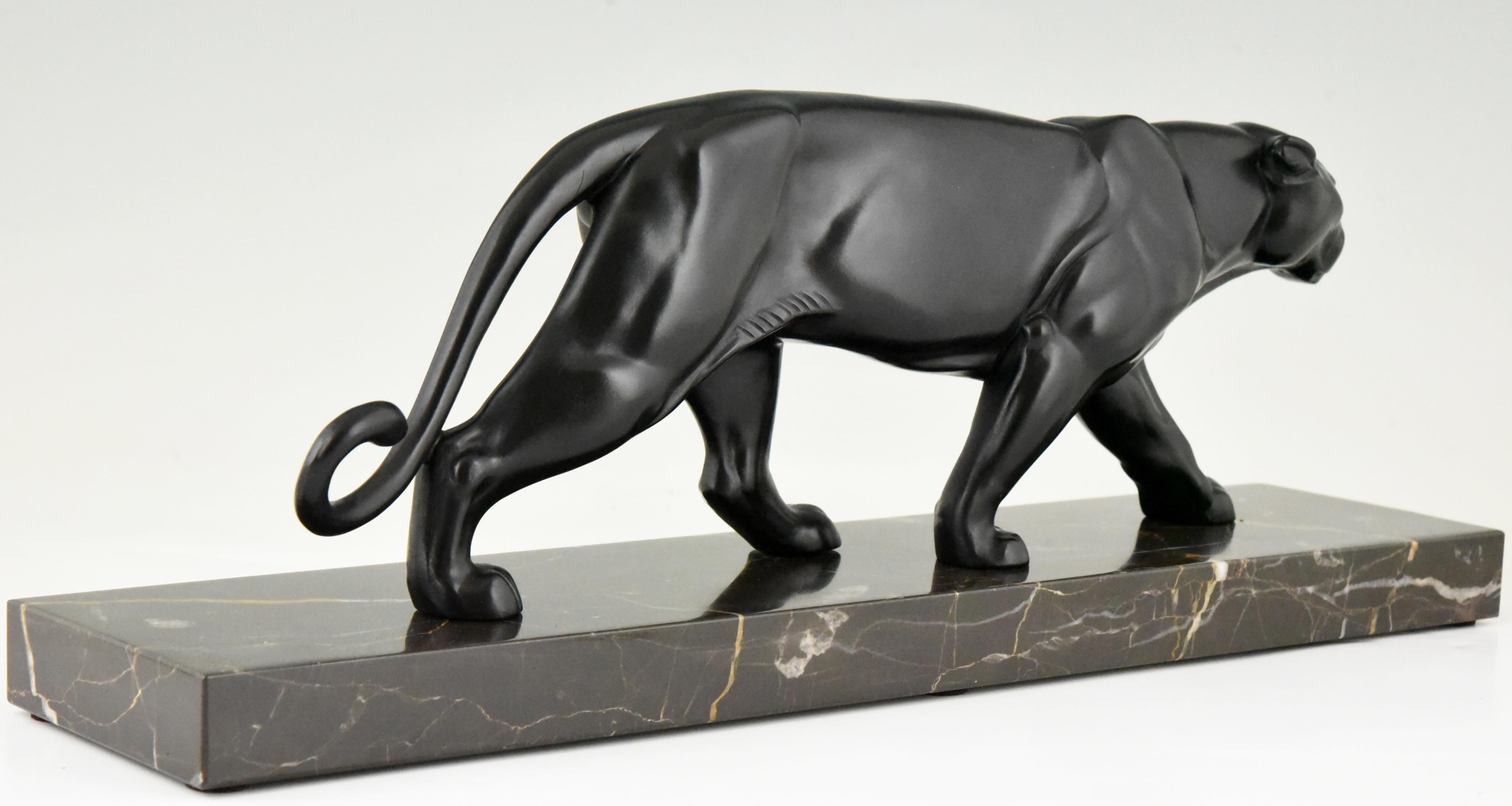 Metal Art Deco Panther Sculpture Alexandre Ouline, France, 1930