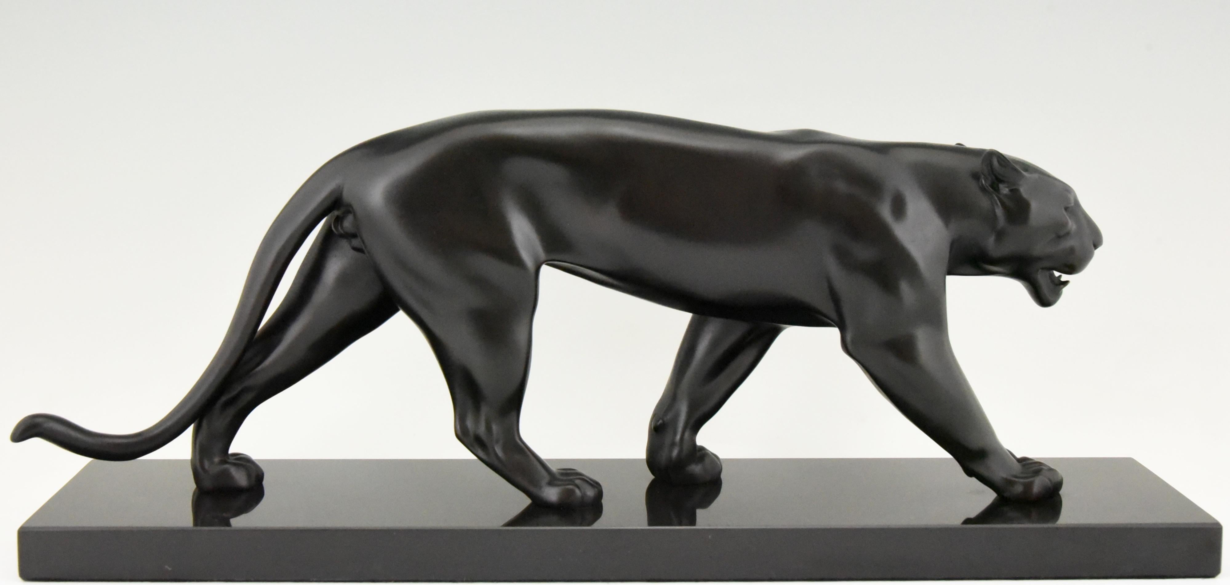 Patinated Art Deco panther sculpture Baghera by Max Le Verrier, France