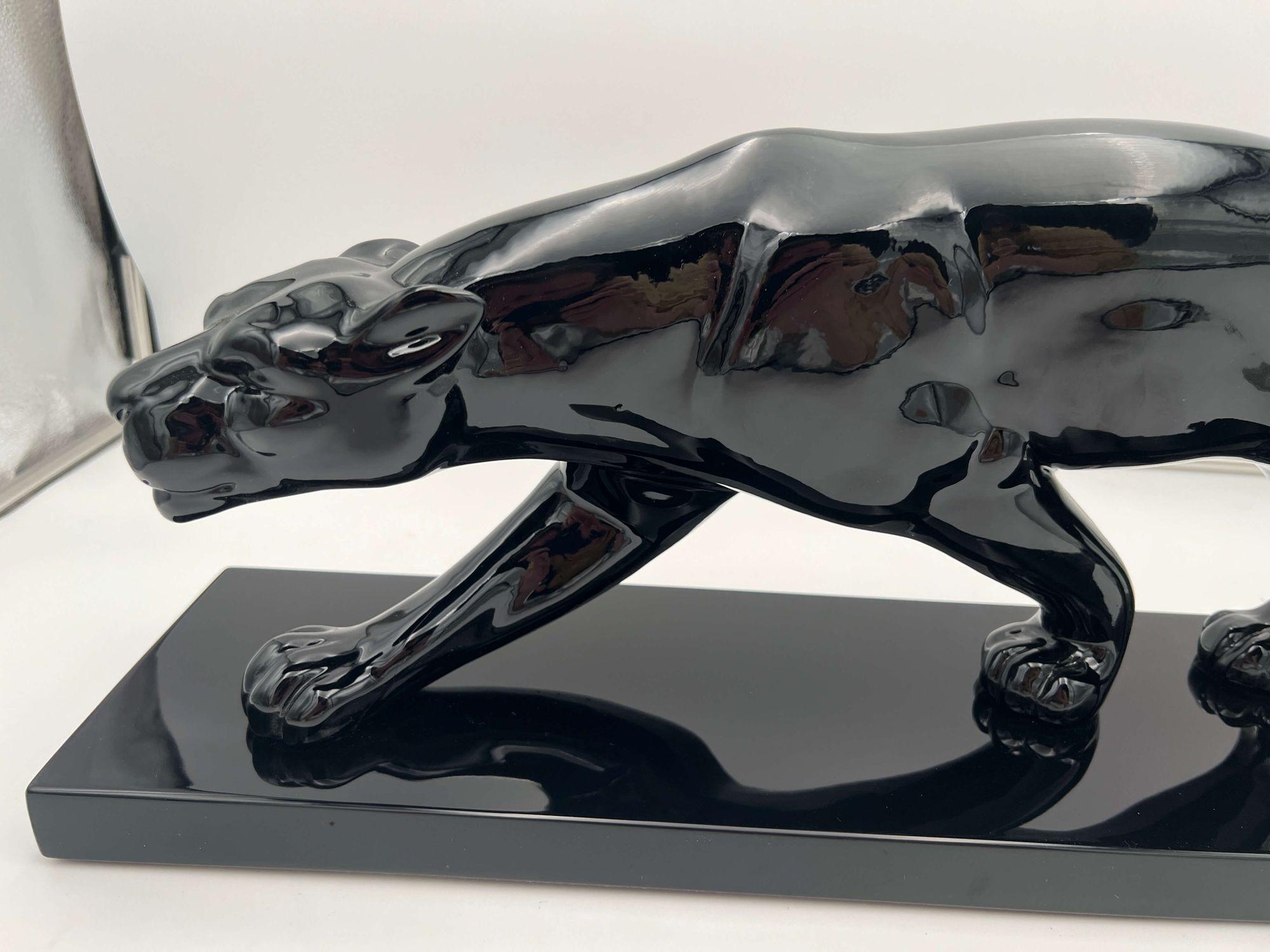 Mid-20th Century Art Deco Panther Sculpture, Black Lacquer, Ceramic, France, circa 1930