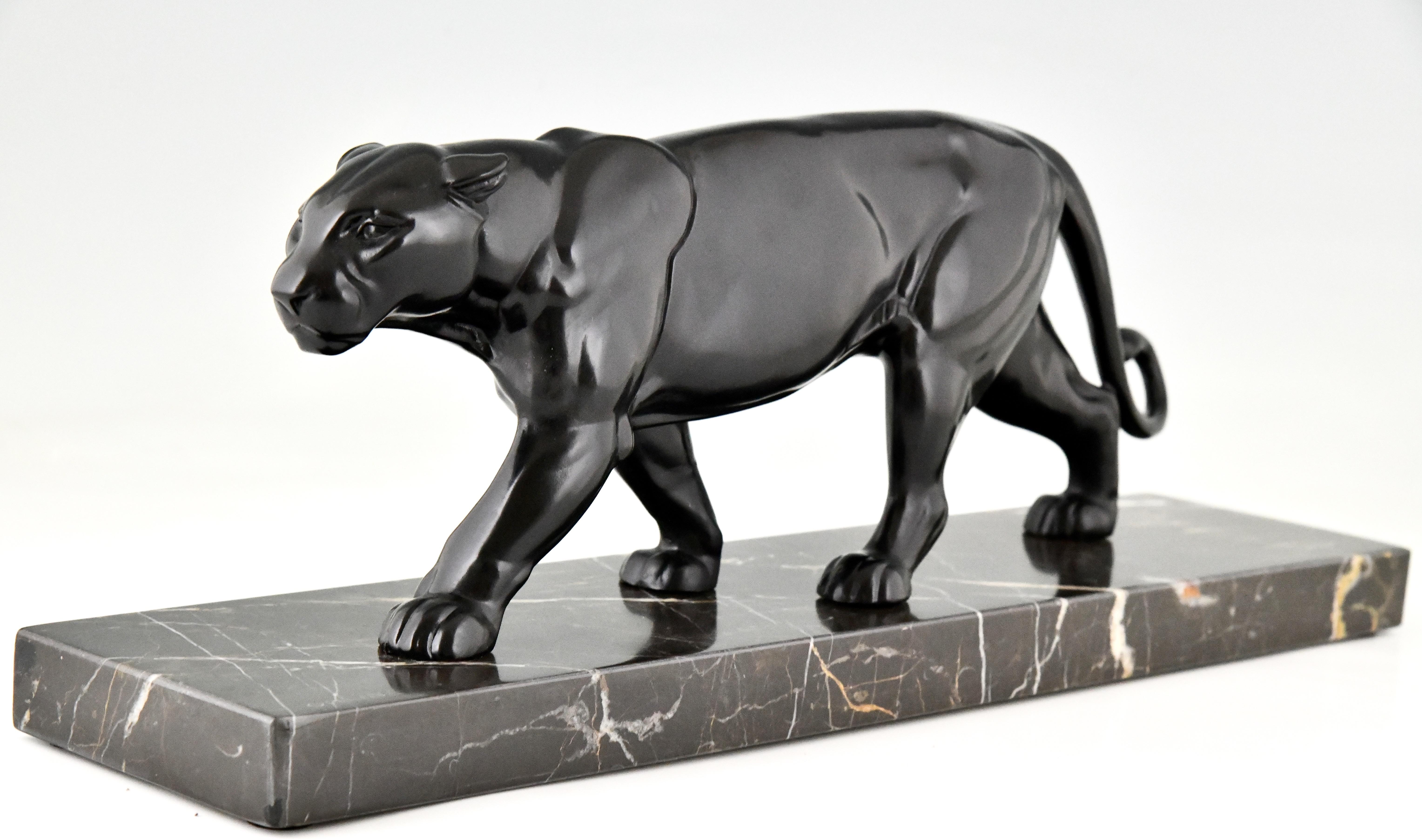 Mid-20th Century Art Deco panther sculpture by Alexandre Ouline
