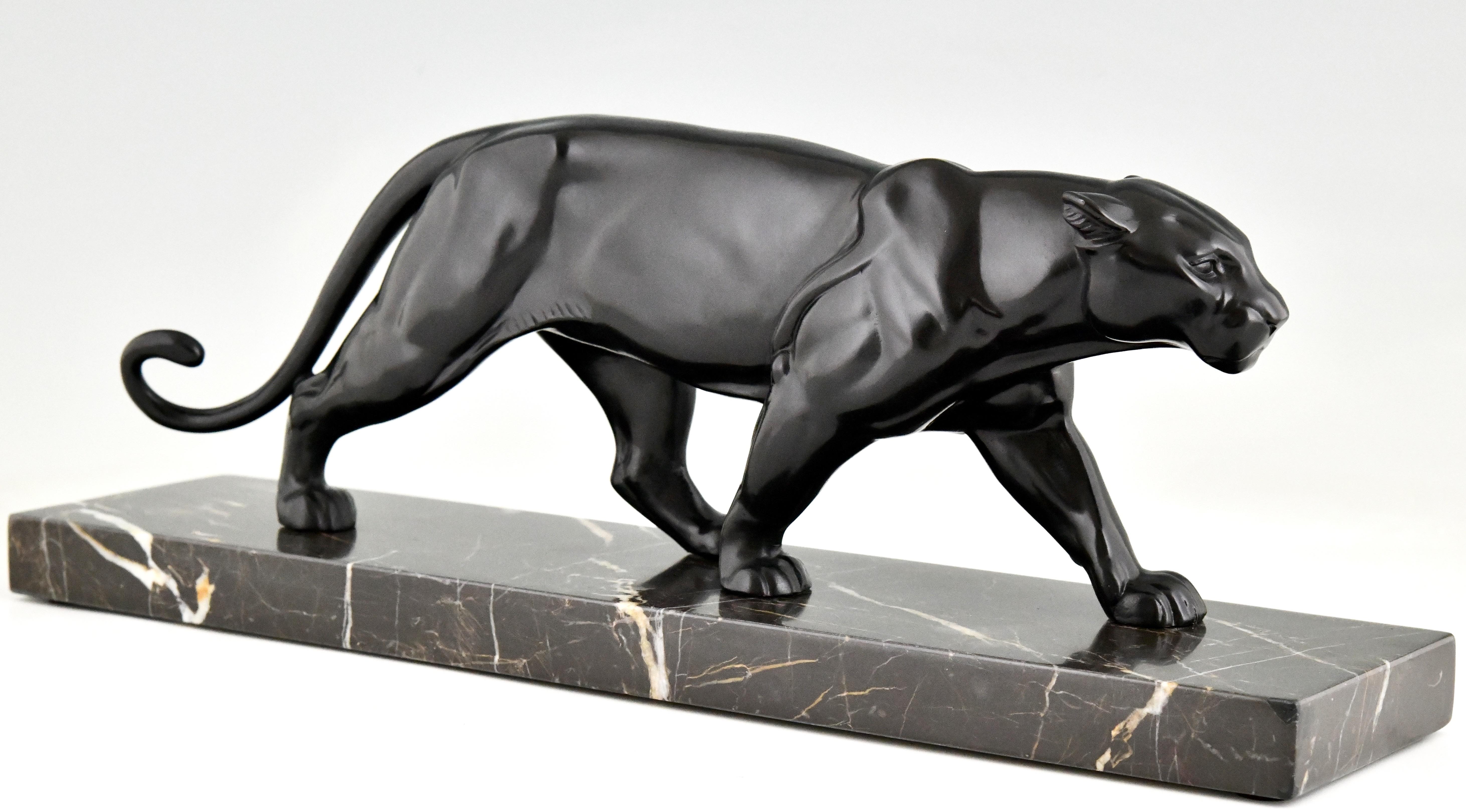 Art Deco panther sculpture by Alexandre Ouline 1
