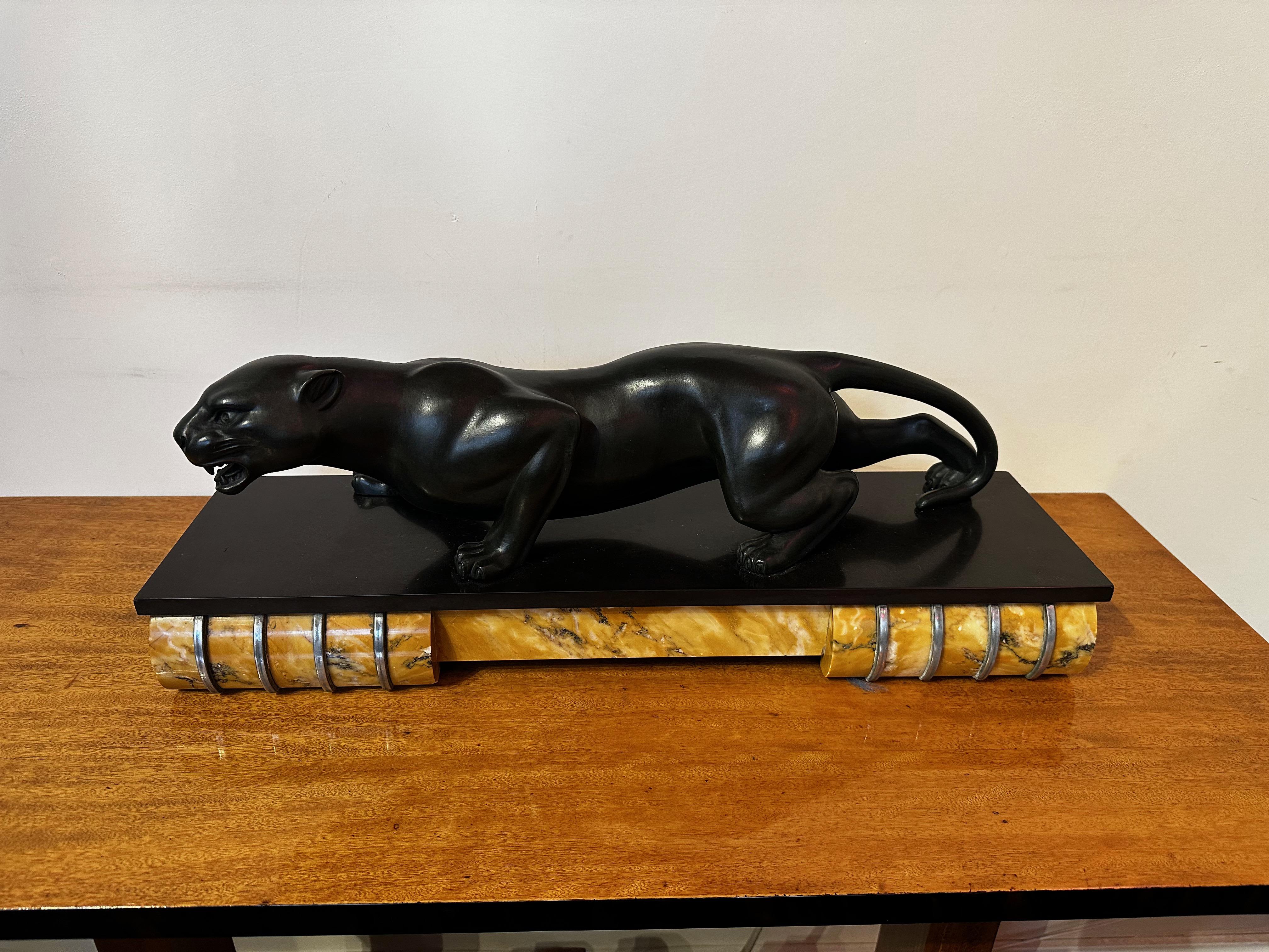 Art Deco Panther Sculpture By Guy Debe French In Good Condition For Sale In Oakland, CA