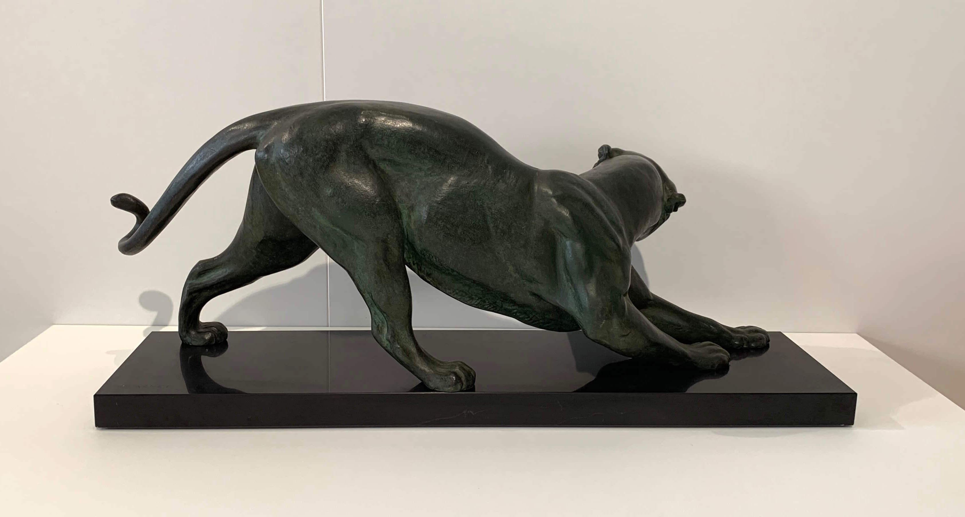 Art Deco Panther Sculpture by Plagnet, White Bronze, Marble, France circa 1925 In Good Condition In Regensburg, DE