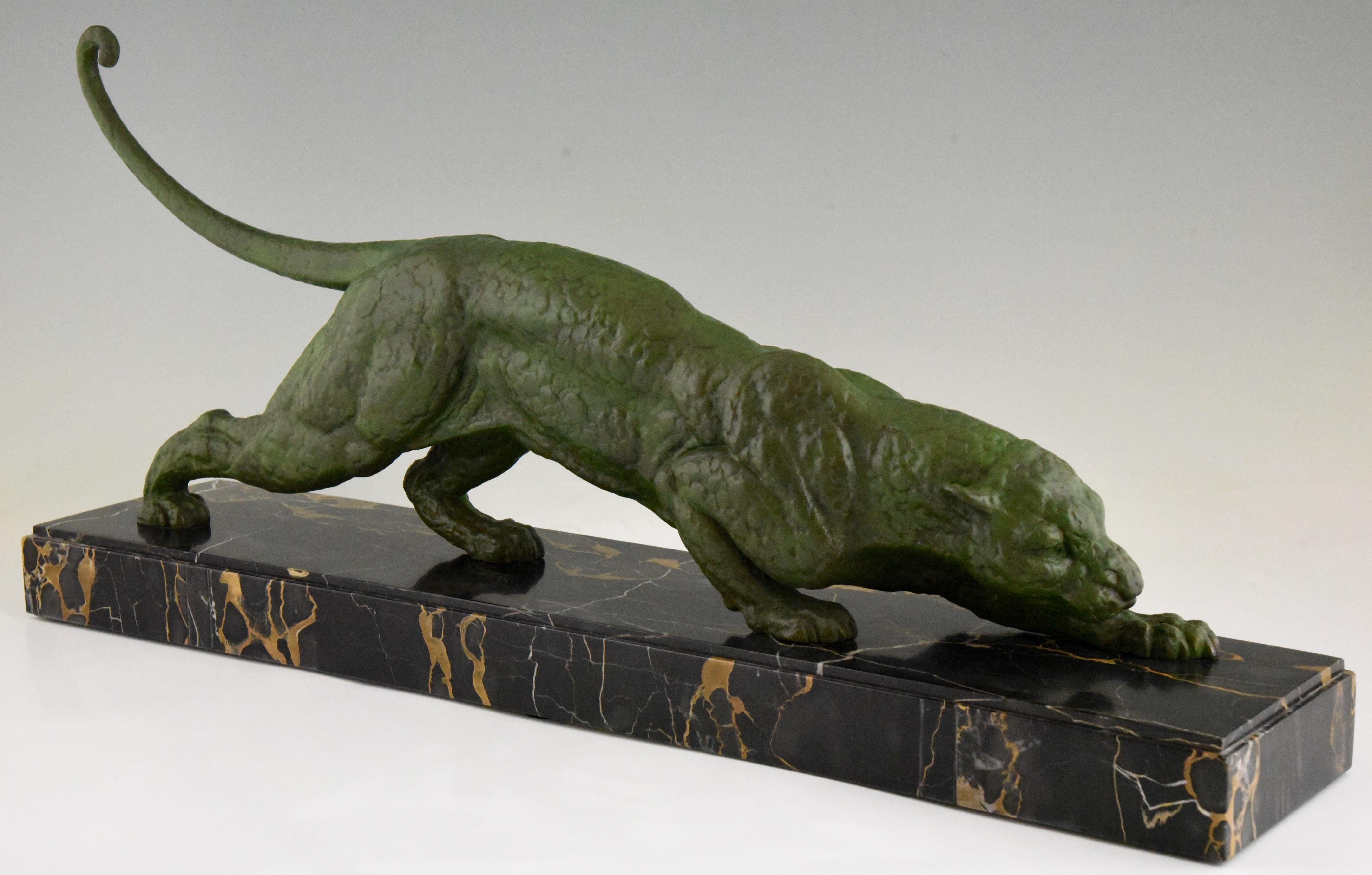 Art Deco Panther Sculpture Demetre H. Chiparus 1930 Impressive Size France In Good Condition In Antwerp, BE