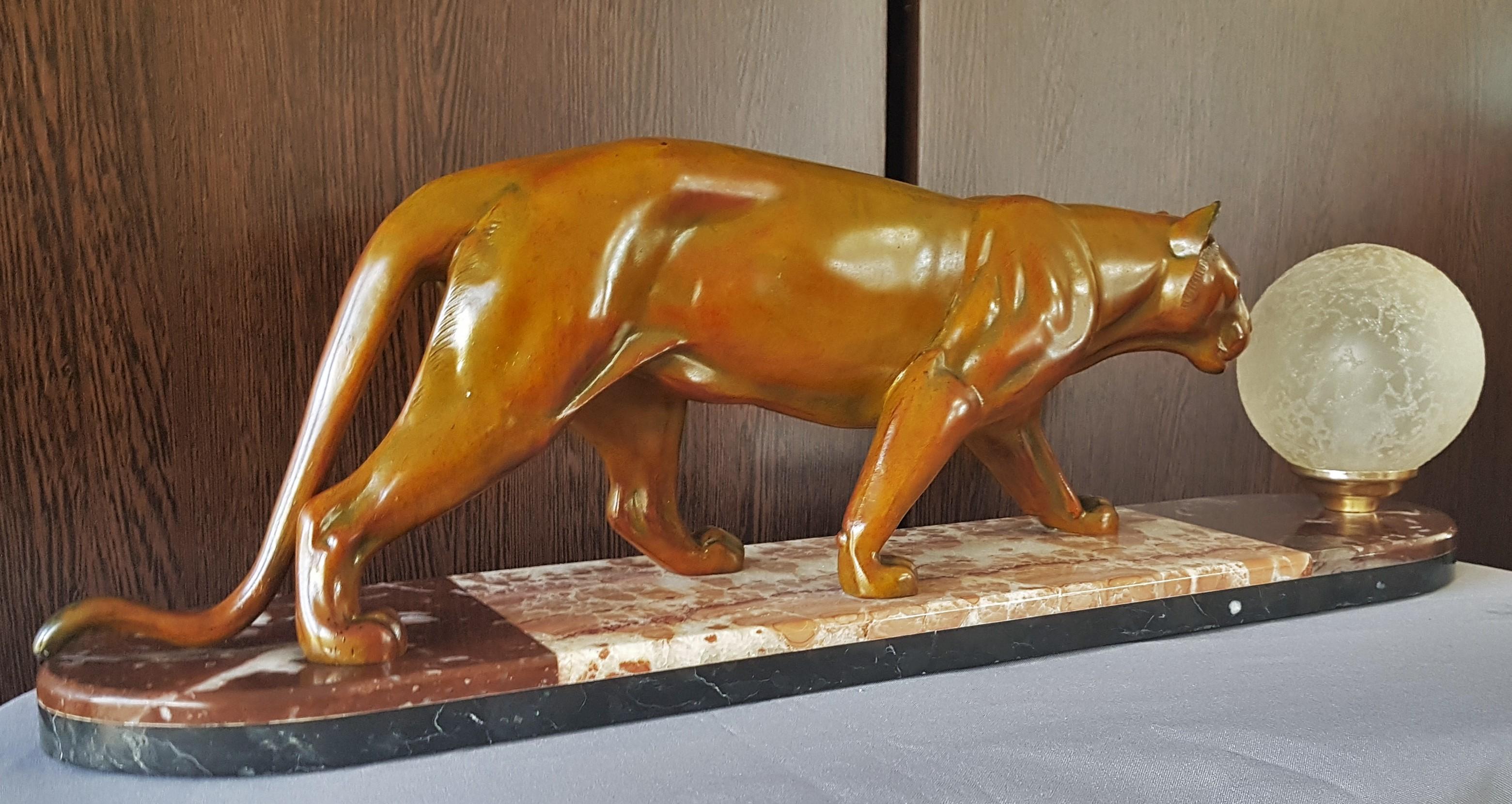 Art Deco Panther Sculpture Desk Table Lamp, France, 1935 For Sale 9