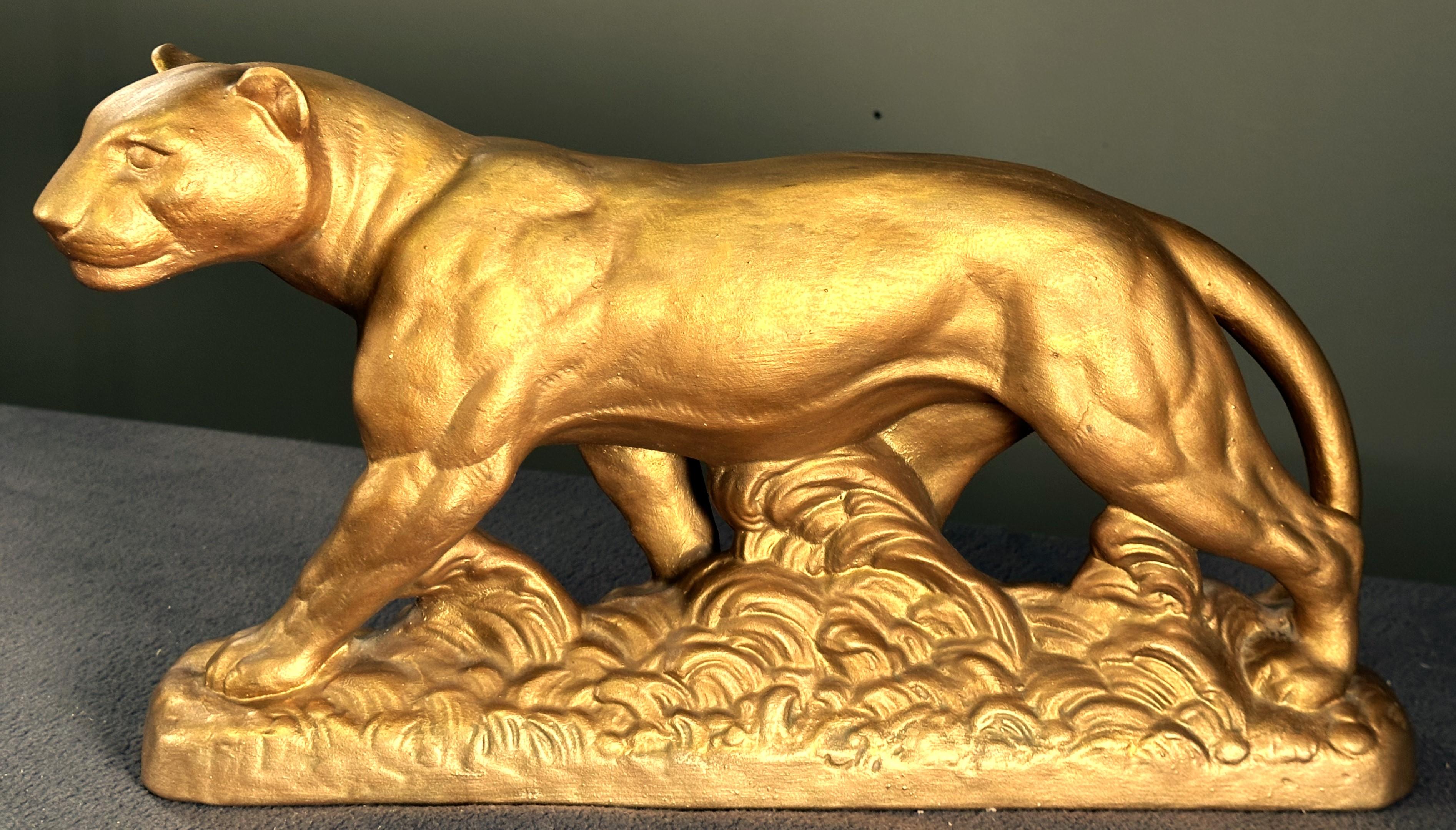 Art Deco panther Sculpture, gold, France 1935 For Sale 8