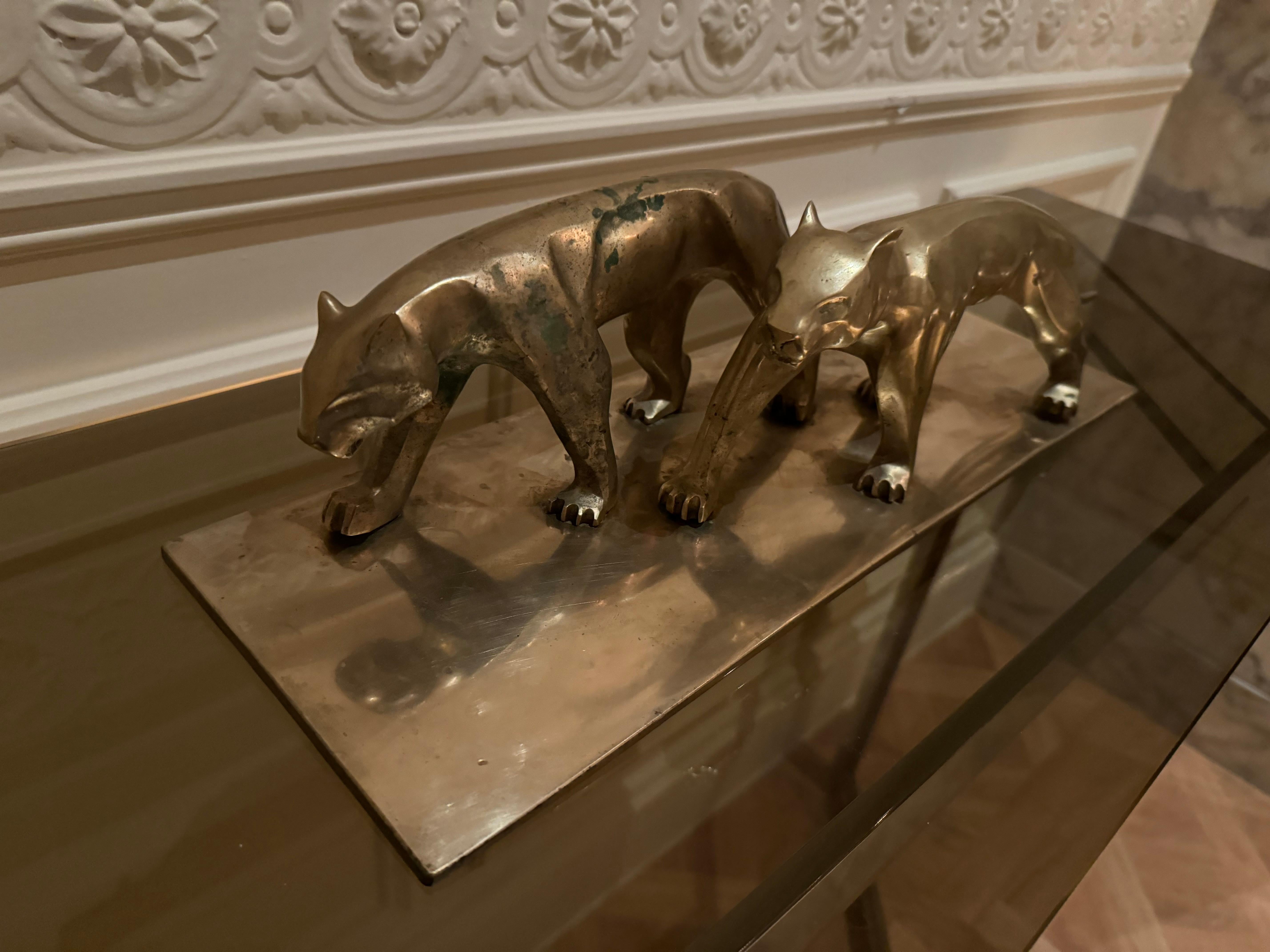 20th Century Art Deco Panther Sculpture in Brass For Sale