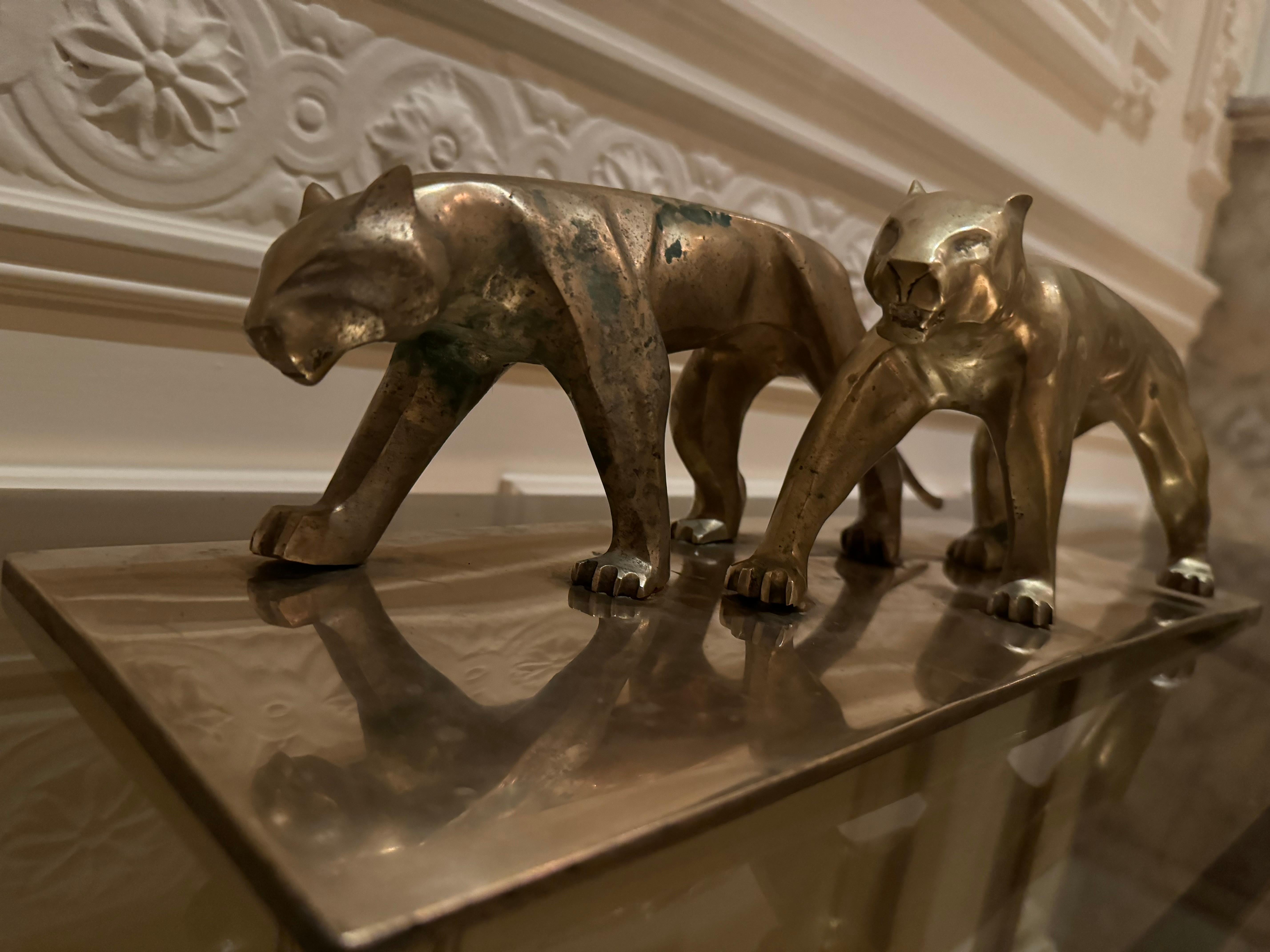 Art Deco Panther Sculpture in Brass For Sale 3