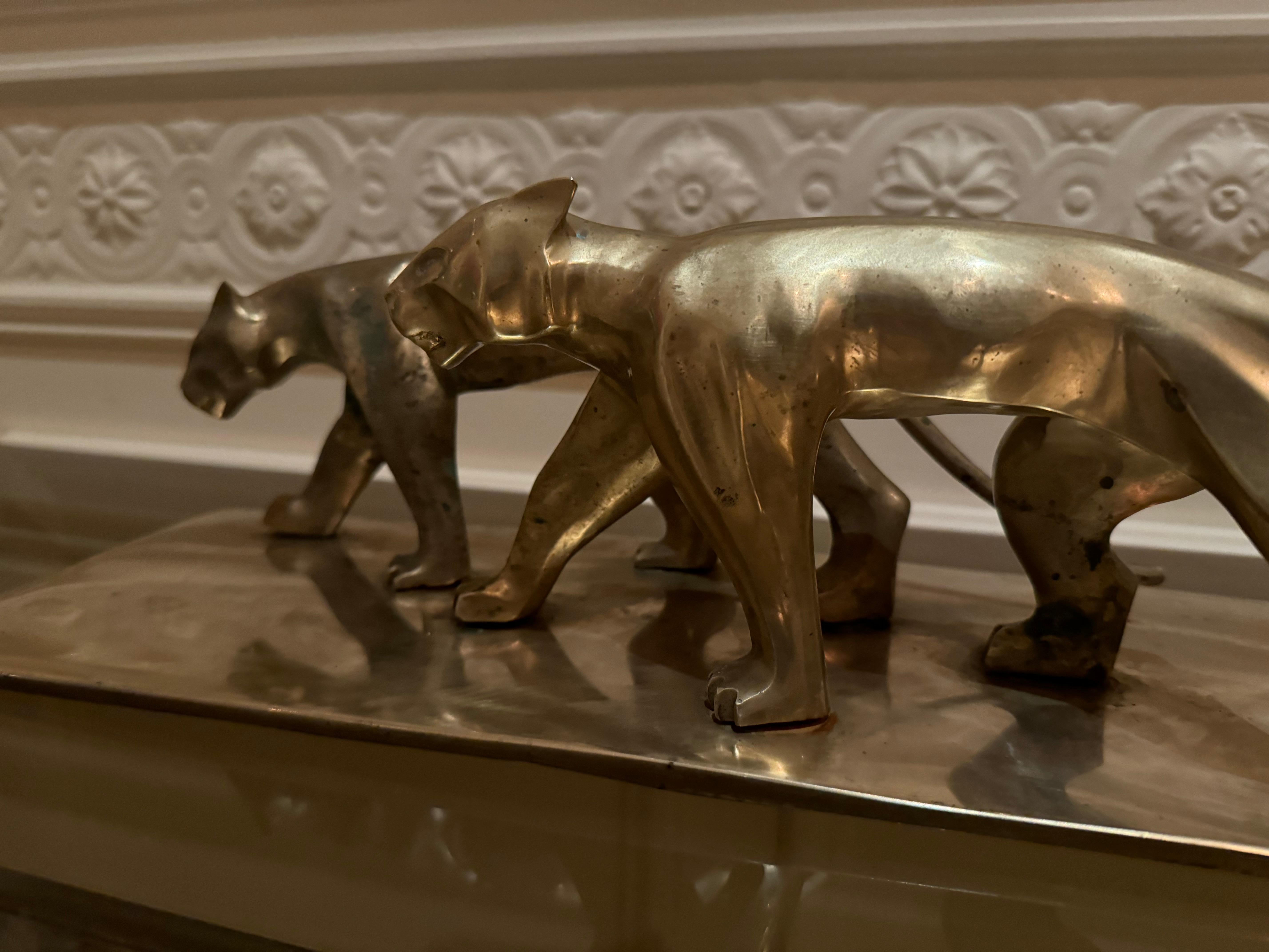 Art Deco Panther Sculpture in Brass For Sale 4