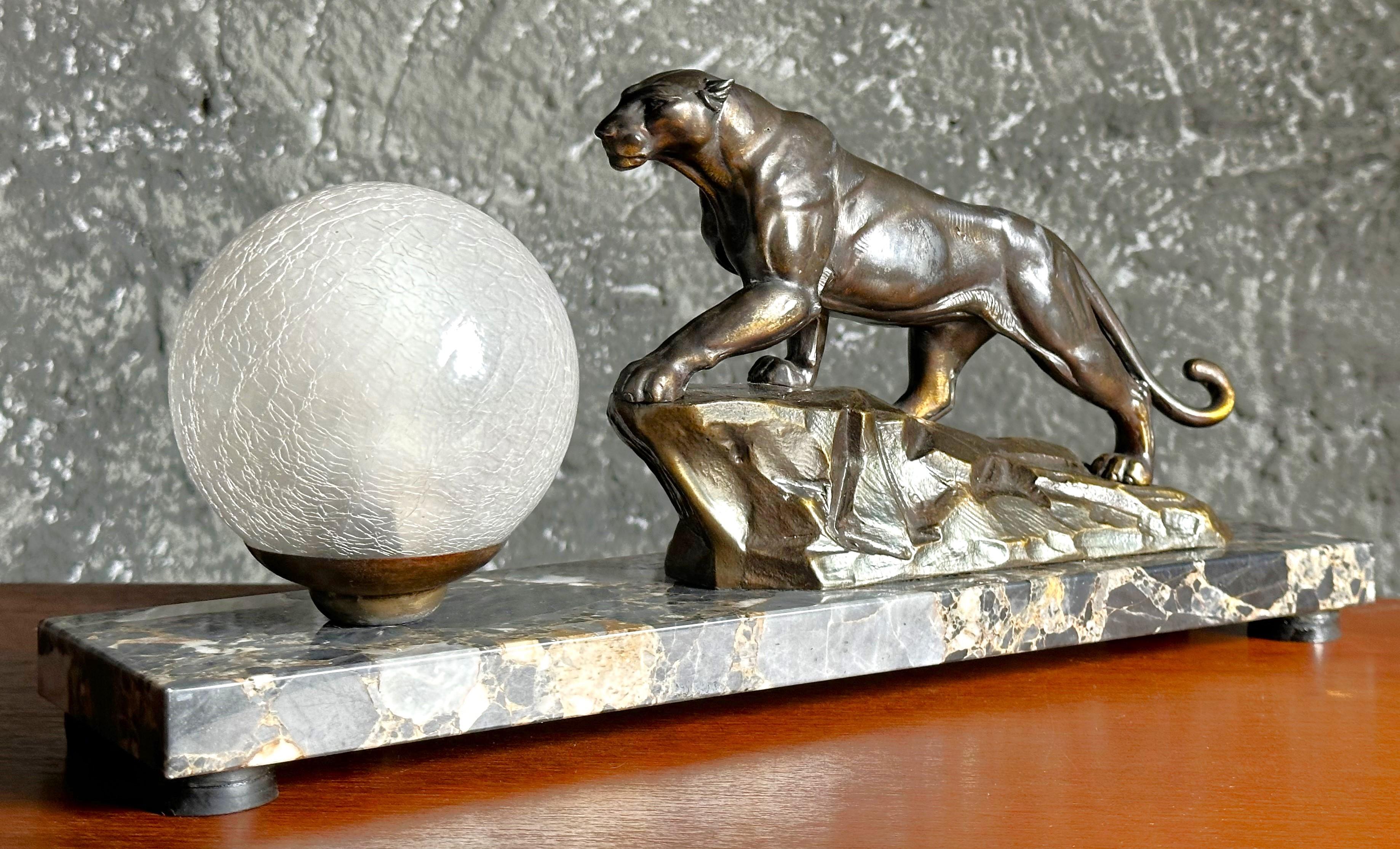 Art Deco Panther Sculpture on Marble Table Desk Lamp, France 1935 For Sale 9