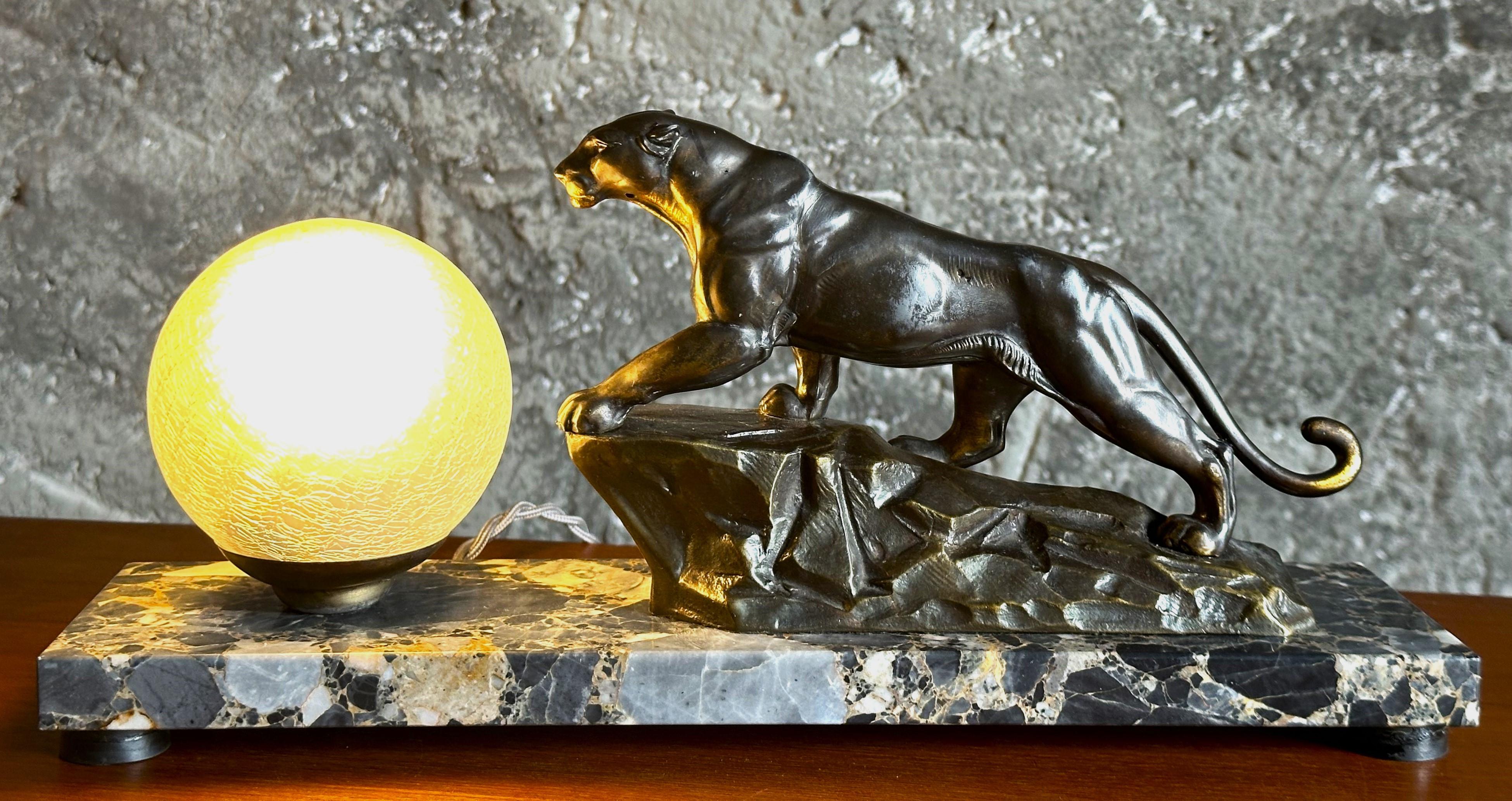 Art Deco Panther Sculpture on Marble Table Desk Lamp, France 1935 For Sale 13