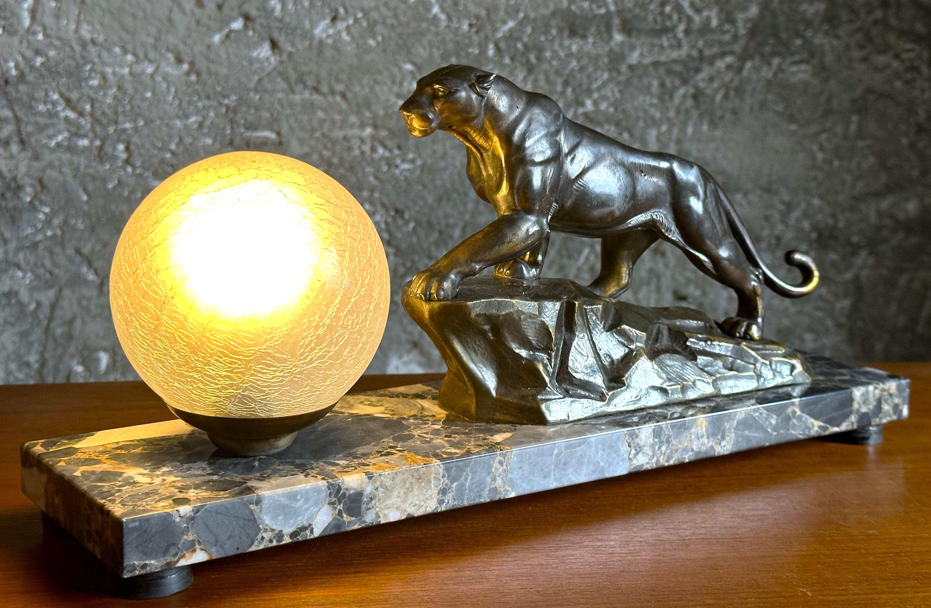 Glass Art Deco Panther Sculpture on Marble Table Desk Lamp, France 1935 For Sale
